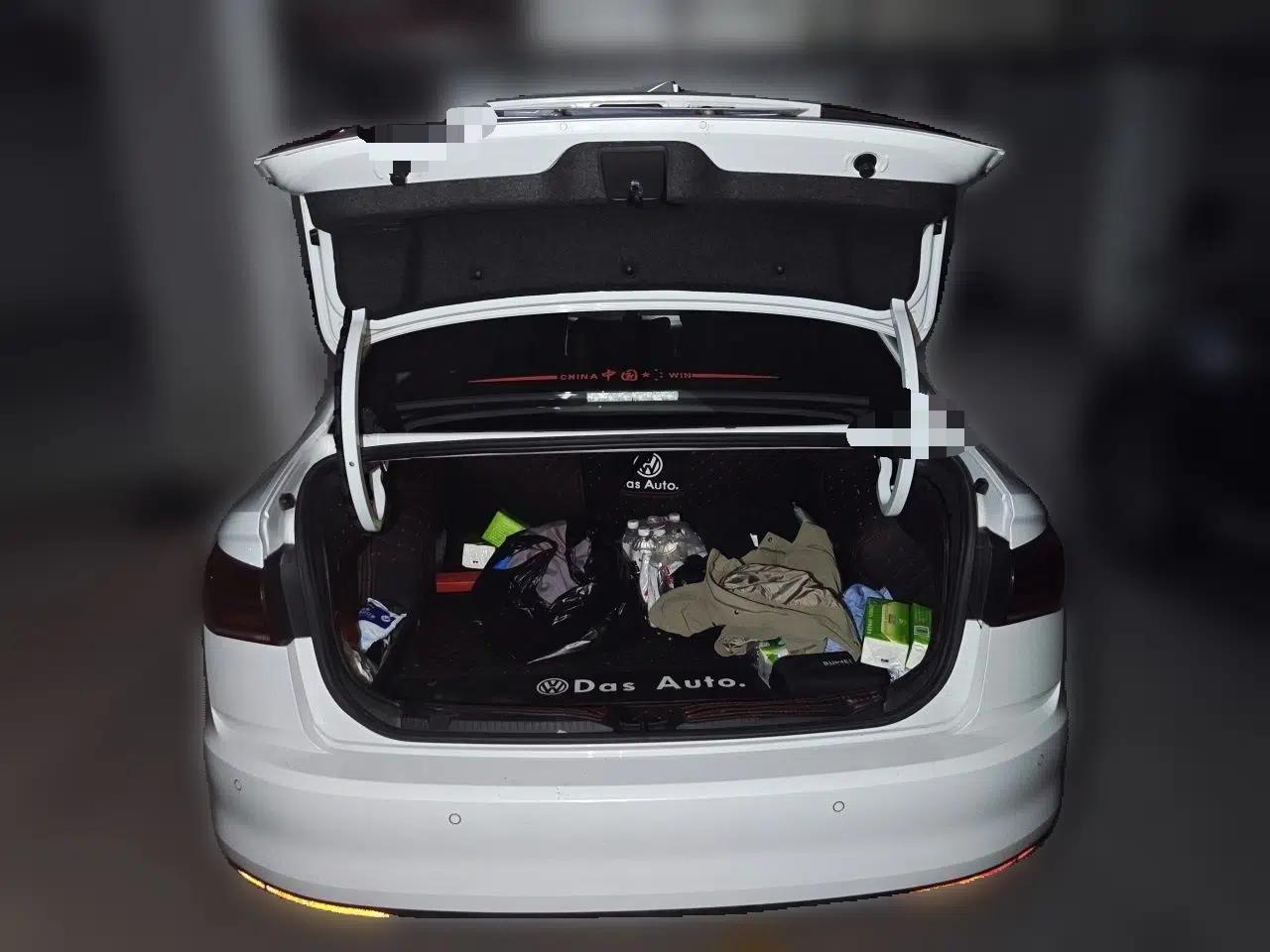 Volkswagen Bora 2019 1.5L Automatic Comfort Model — миниатюра 19