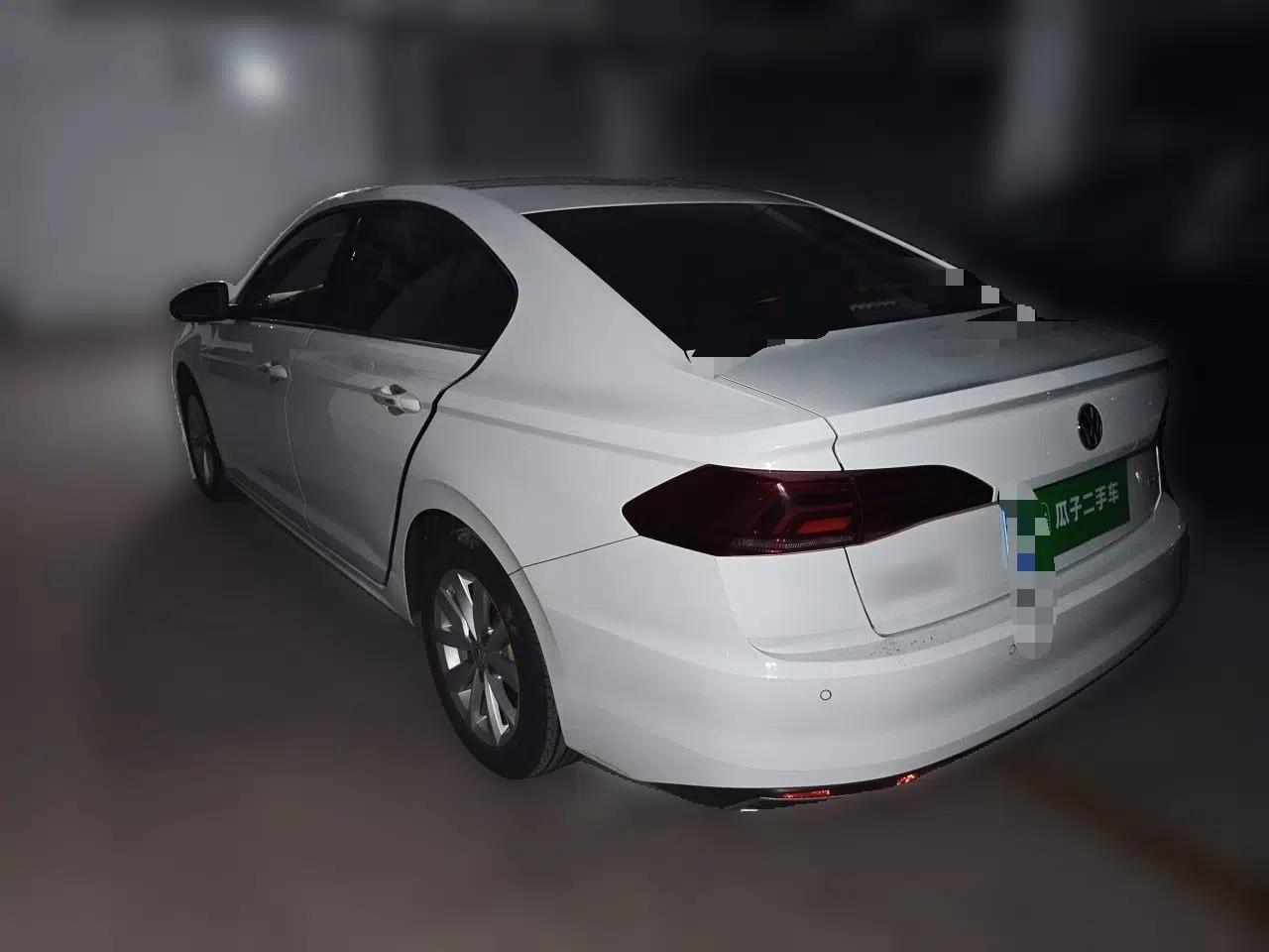 Volkswagen Bora 2019 1.5L Automatic Comfort Model — миниатюра 4