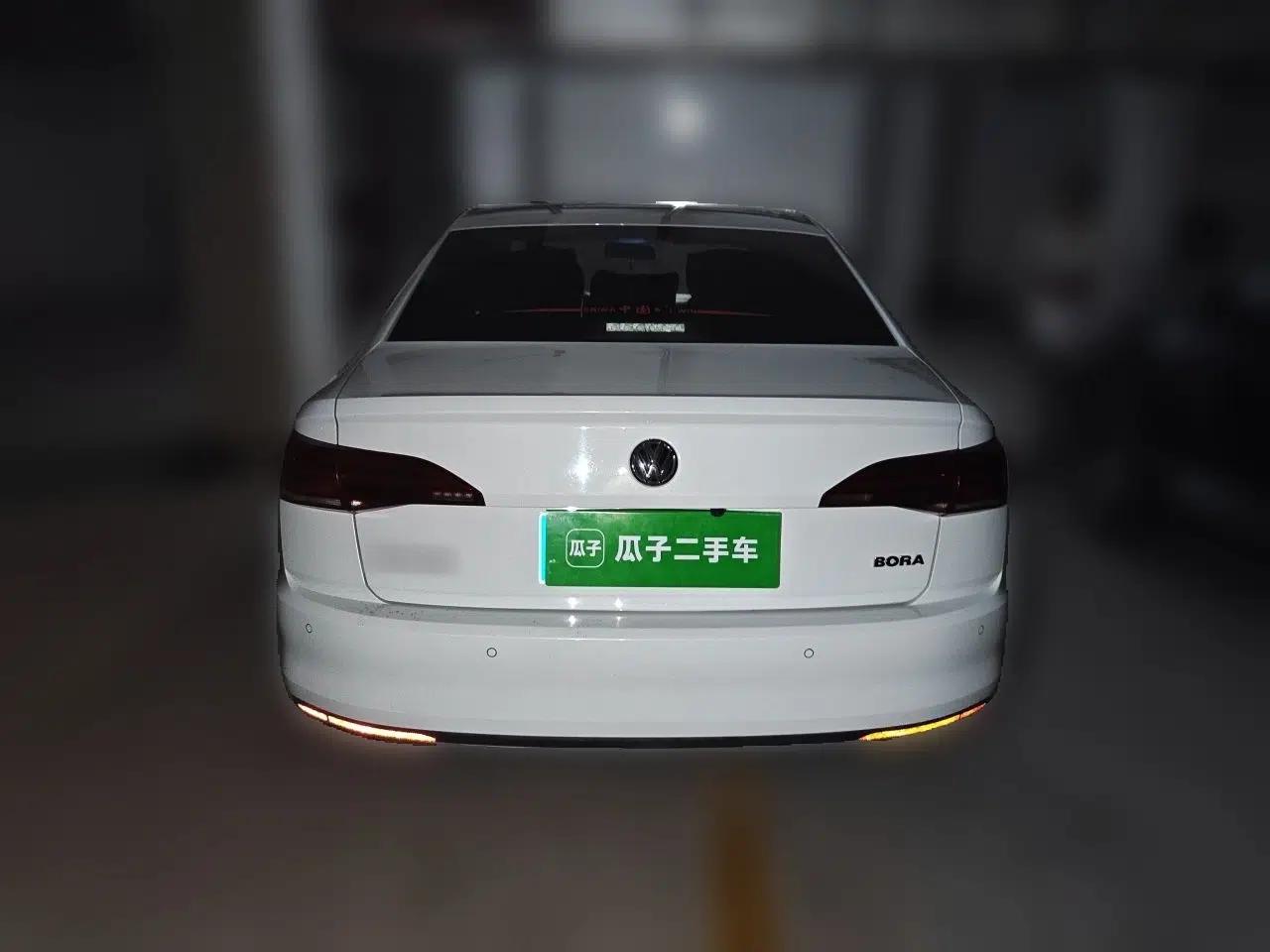 Volkswagen Bora 2019 1.5L Automatic Comfort Model — миниатюра 5