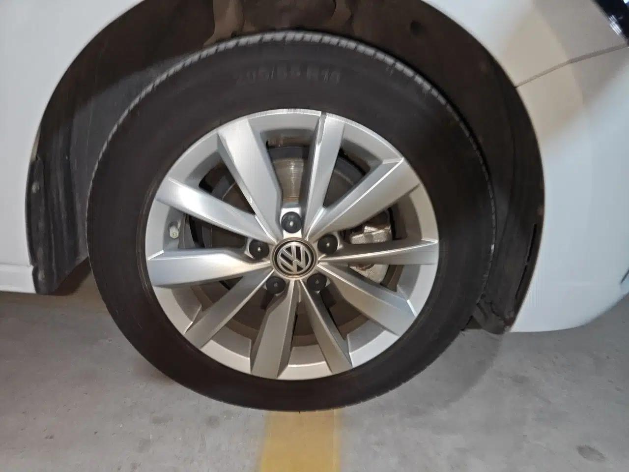 Volkswagen Bora 2019 1.5L Automatic Comfort Model — миниатюра 8