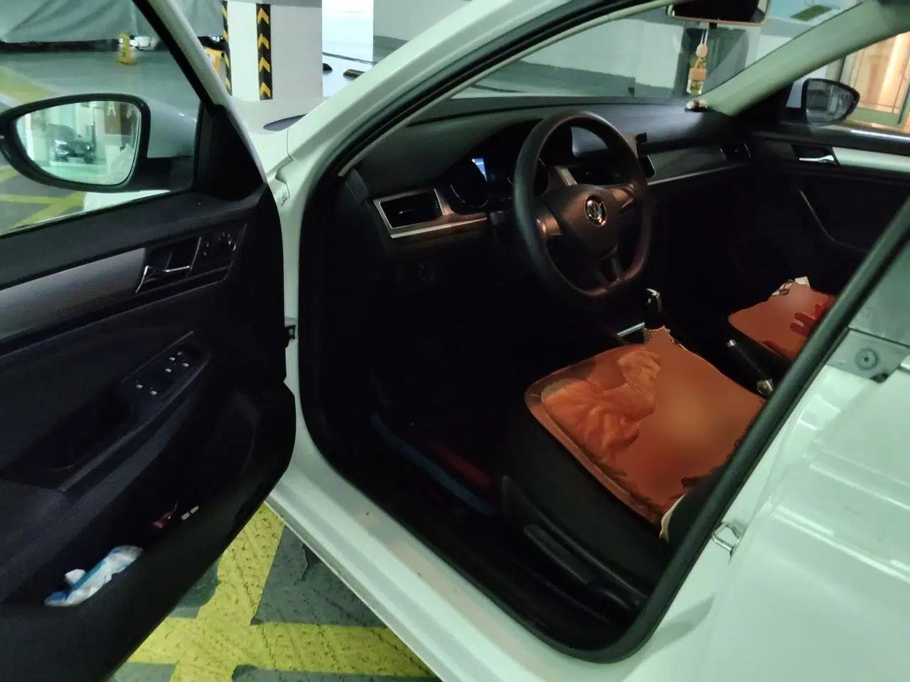 Volkswagen Bora 2018 1.5L Automatic Fashion Model — миниатюра 13