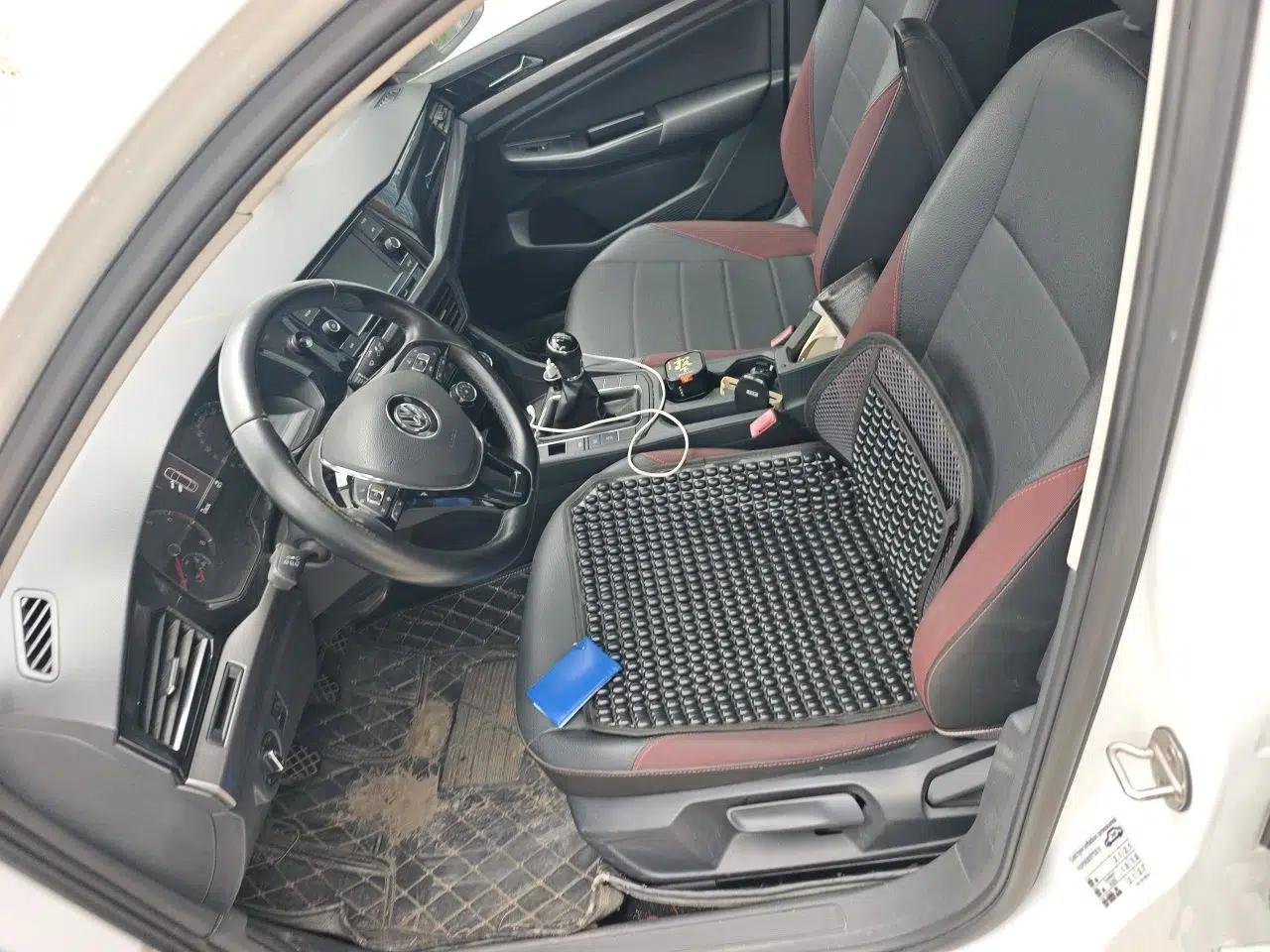 Volkswagen Bora 2020 1.5L Manual Comfort Version — миниатюра 15