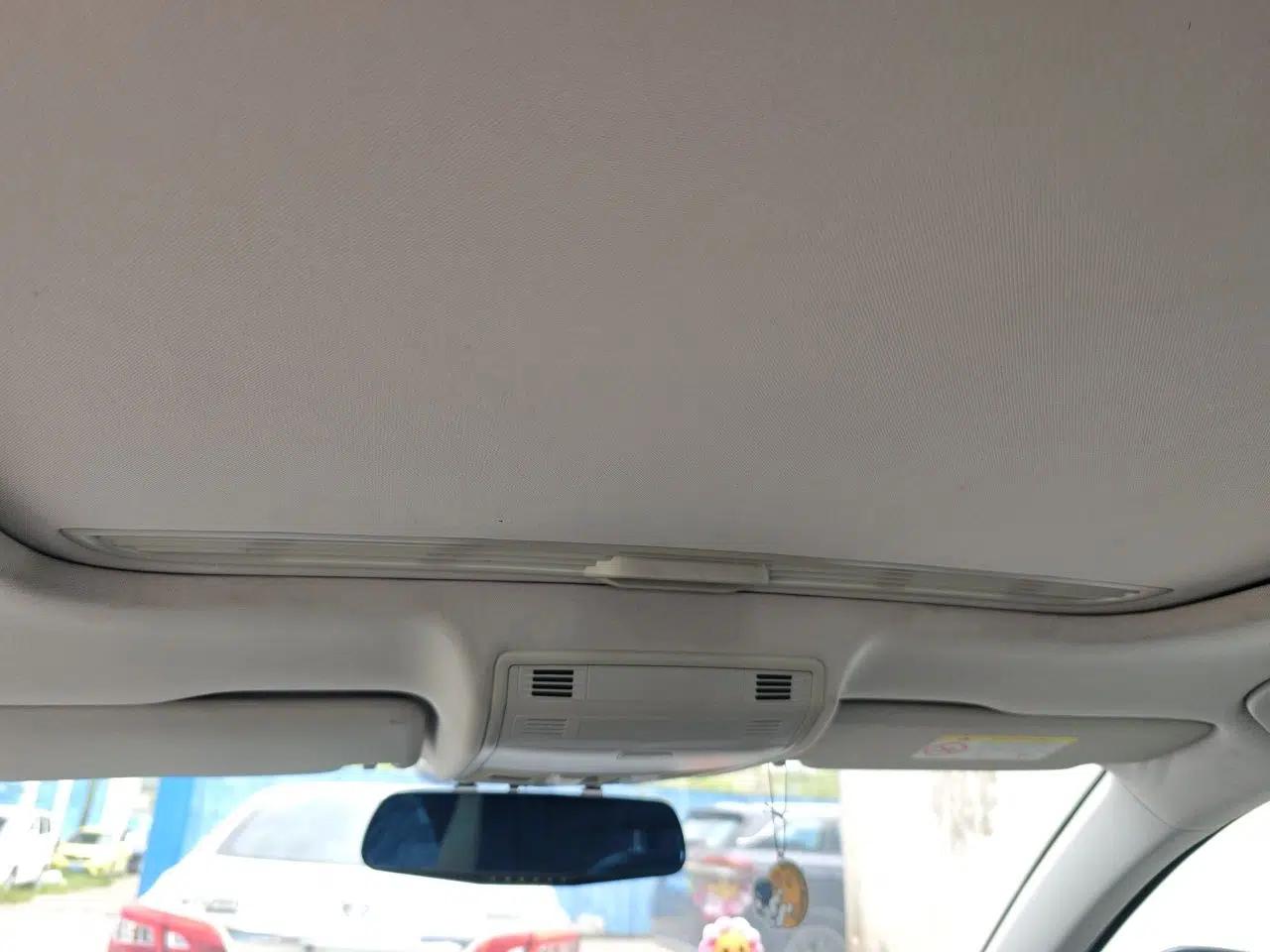 Volkswagen Bora 2020 1.5L Manual Comfort Version — миниатюра 18