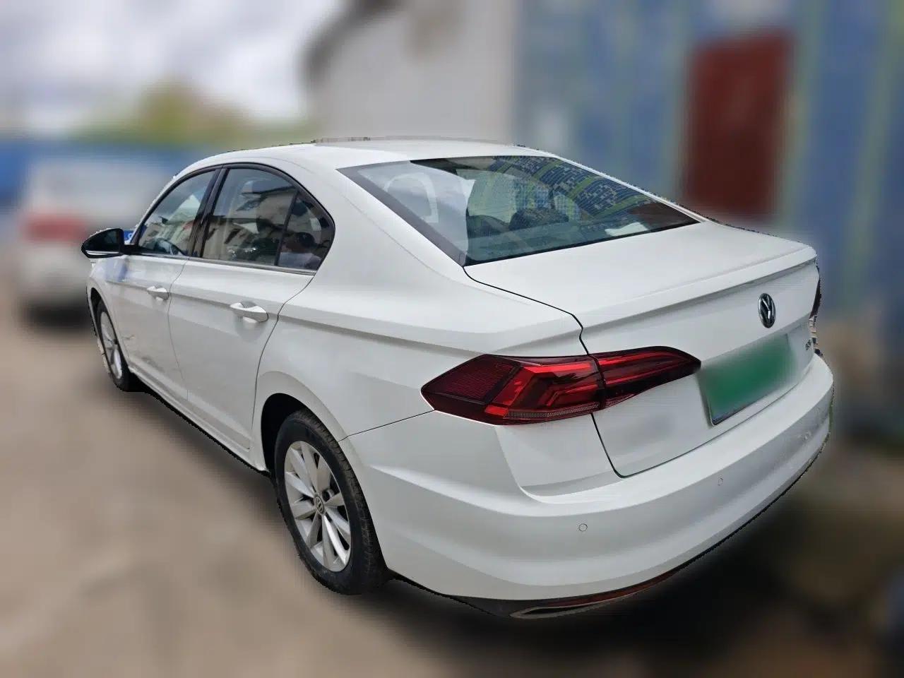 Volkswagen Bora 2020 1.5L Manual Comfort Version — миниатюра 4