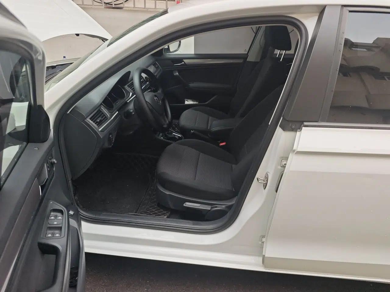 Volkswagen Bora 2019 Facelift Bora·Legend 1.5L Automatic Fashion Edition China VI Standard — миниатюра 16