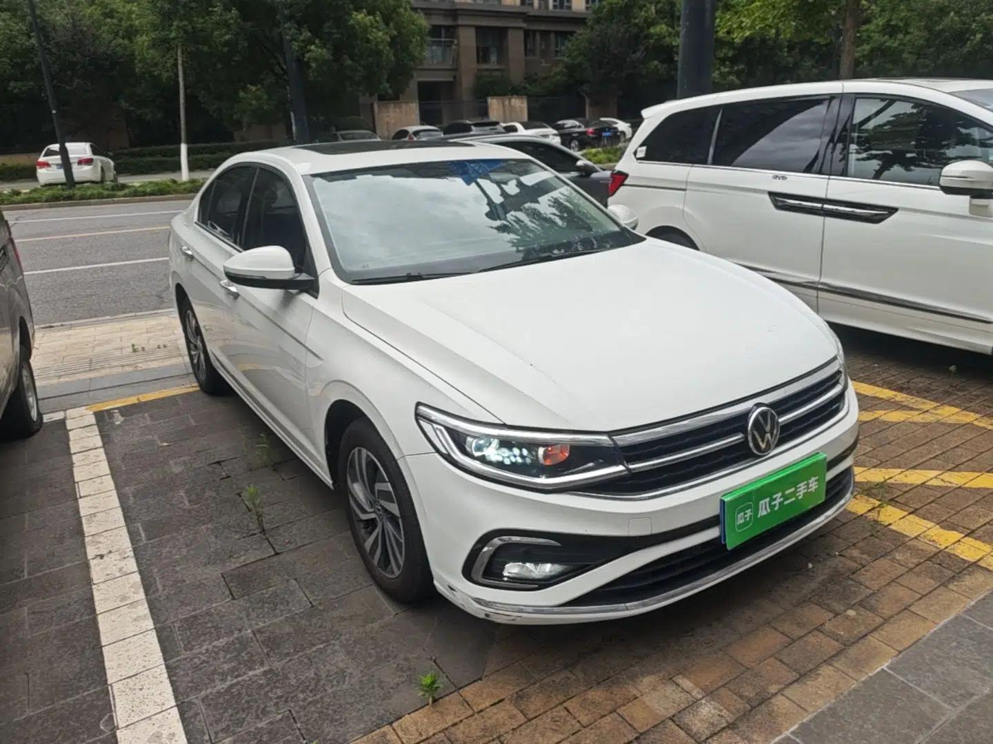 Volkswagen Bora 2023 200TSI DSG Enjoyment Edition — миниатюра 3