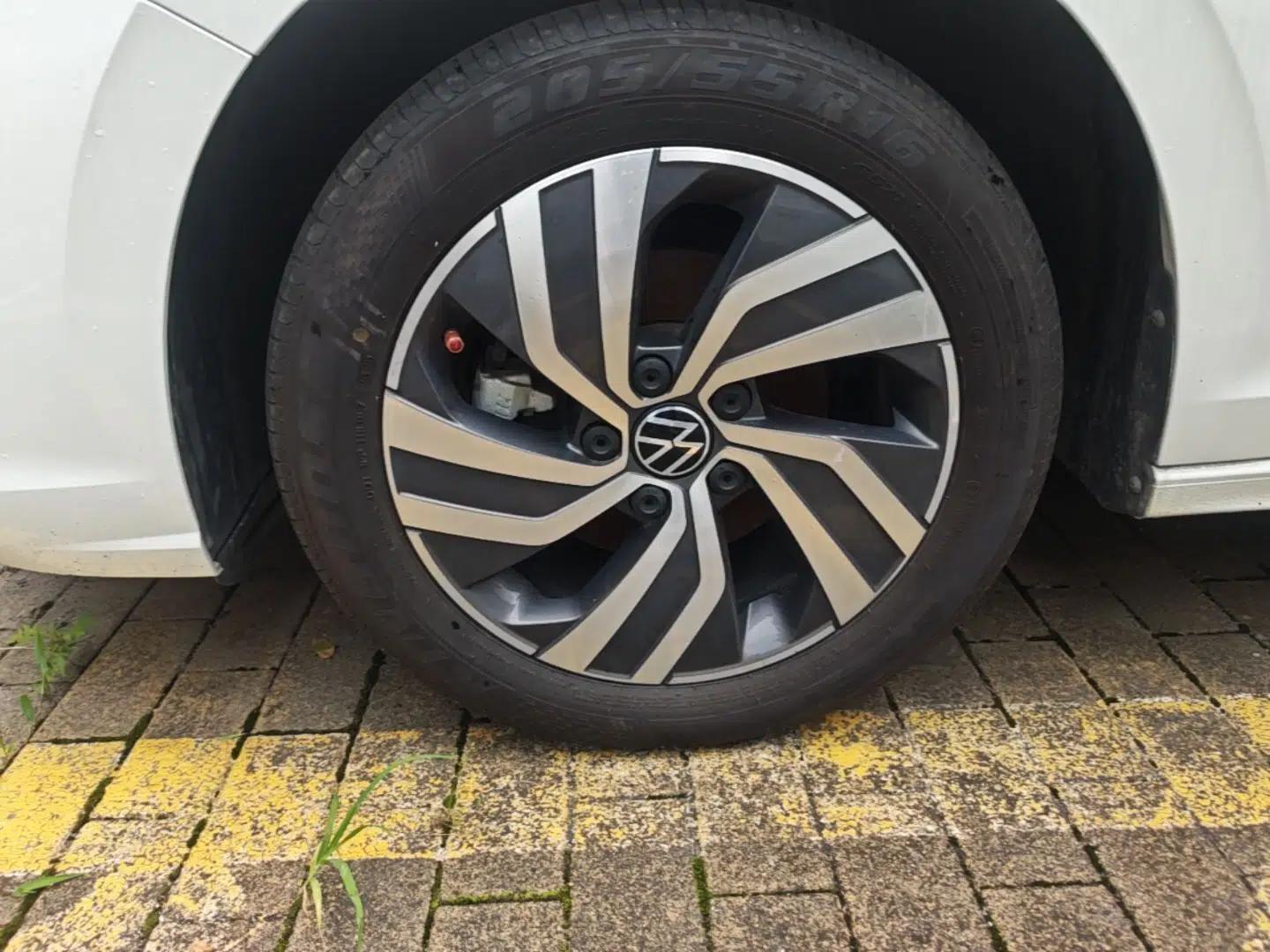 Volkswagen Bora 2023 200TSI DSG Enjoyment Edition — миниатюра 10