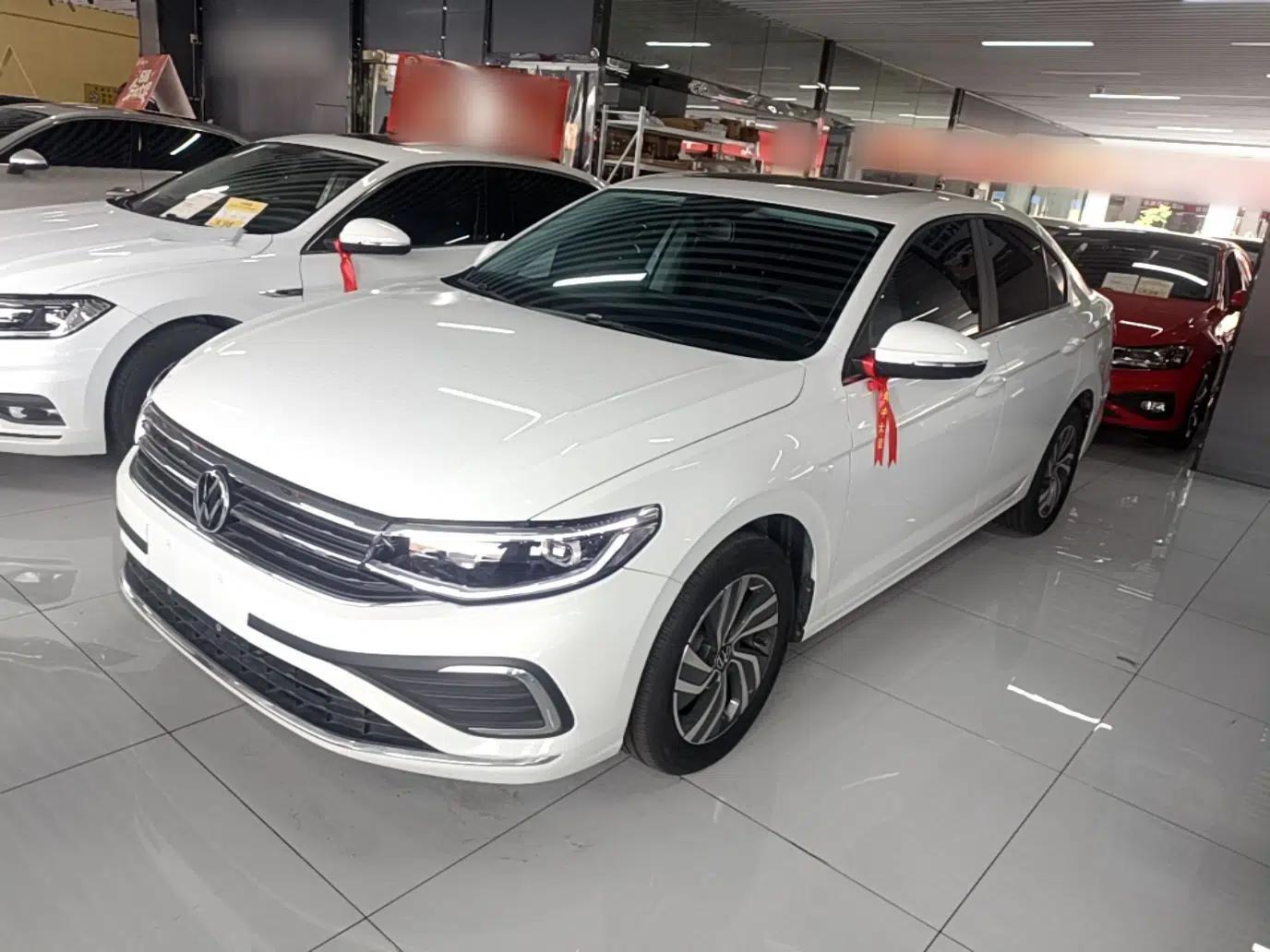 Volkswagen Bora 2025 200TSI DSG Enjoy Driving Navigation Edition — миниатюра 1
