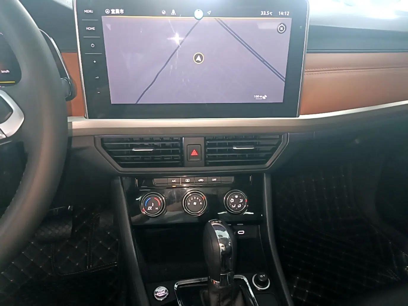 Volkswagen Bora 2025 200TSI DSG Enjoy Driving Navigation Edition — миниатюра 15