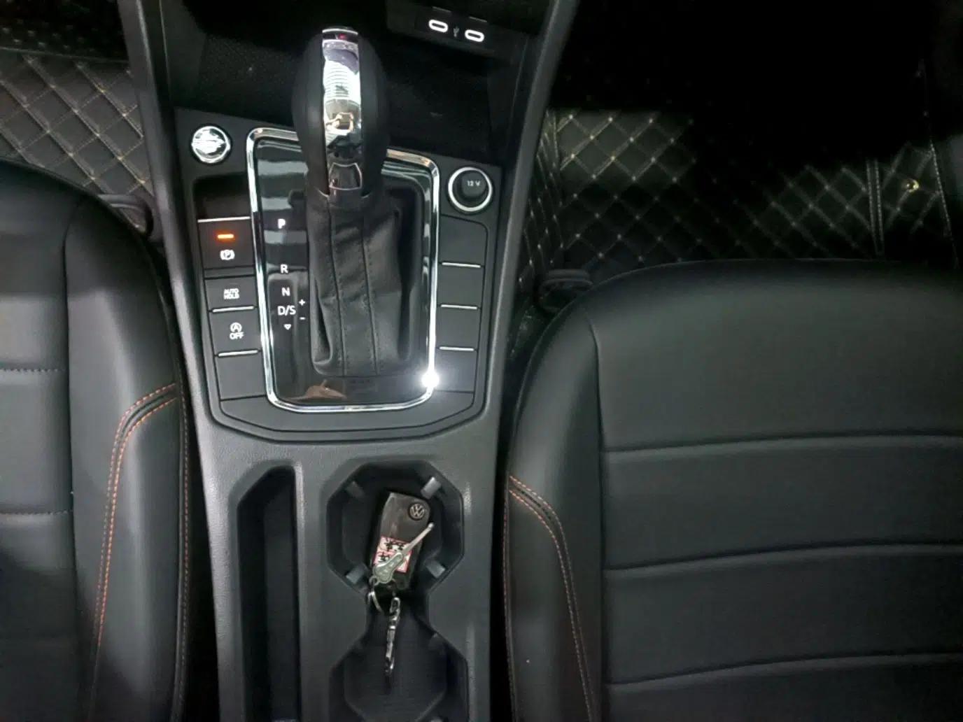 Volkswagen Bora 2025 200TSI DSG Enjoy Driving Navigation Edition — миниатюра 16