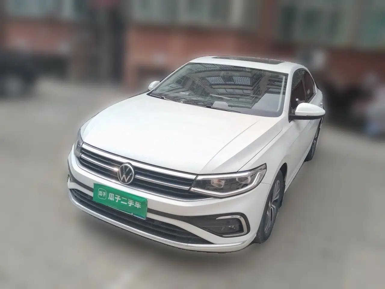 Volkswagen Bora 2023 200TSI DSG Enjoyment Edition — миниатюра 1