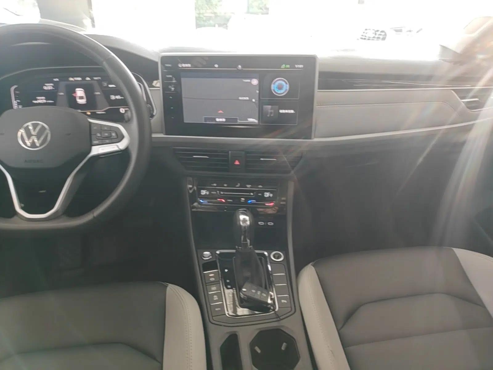Volkswagen Bora 2023 280TSI DSG Prestige Edition — миниатюра 16