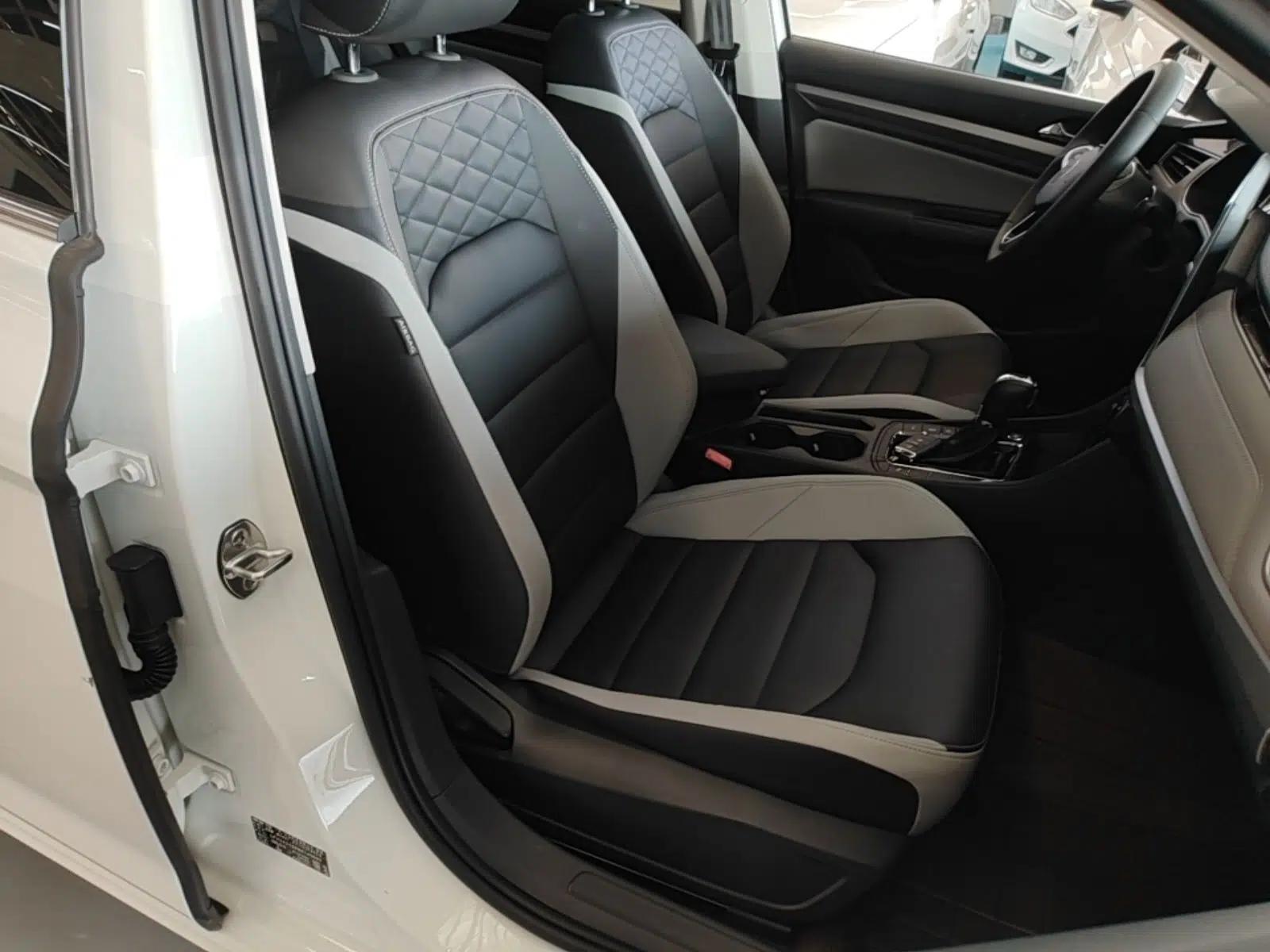 Volkswagen Bora 2023 280TSI DSG Prestige Edition — миниатюра 19