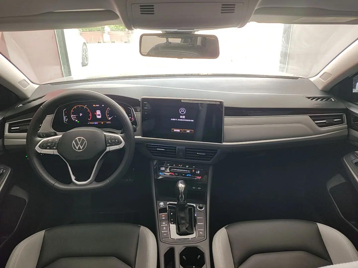 Volkswagen Bora 2023 300TSI DSG Prestige Edition — миниатюра 12