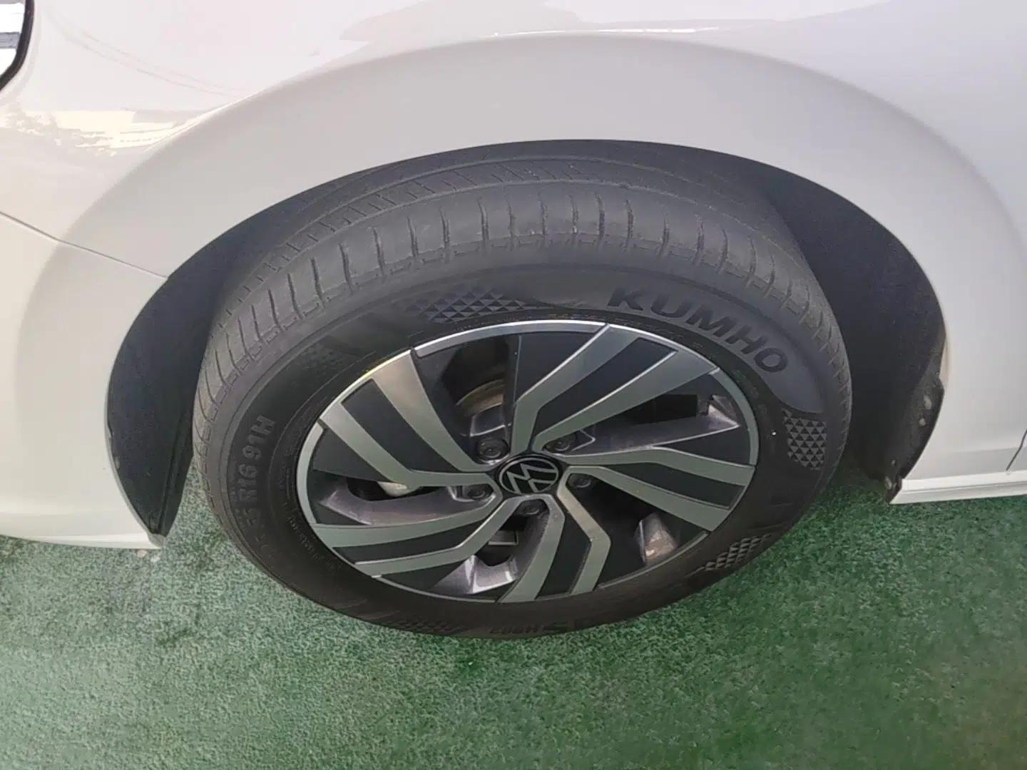 Volkswagen Bora 2023 200TSI DSG Enjoyment Edition — миниатюра 10