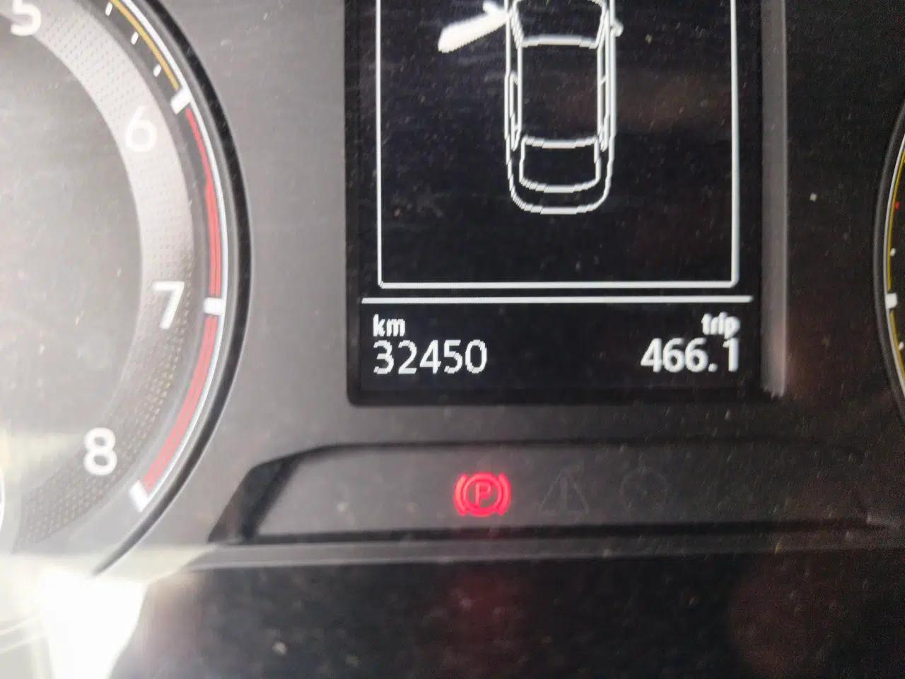 Volkswagen Bora 2021 1.5L Automatic Comfort Smart Connect Edition — миниатюра 12
