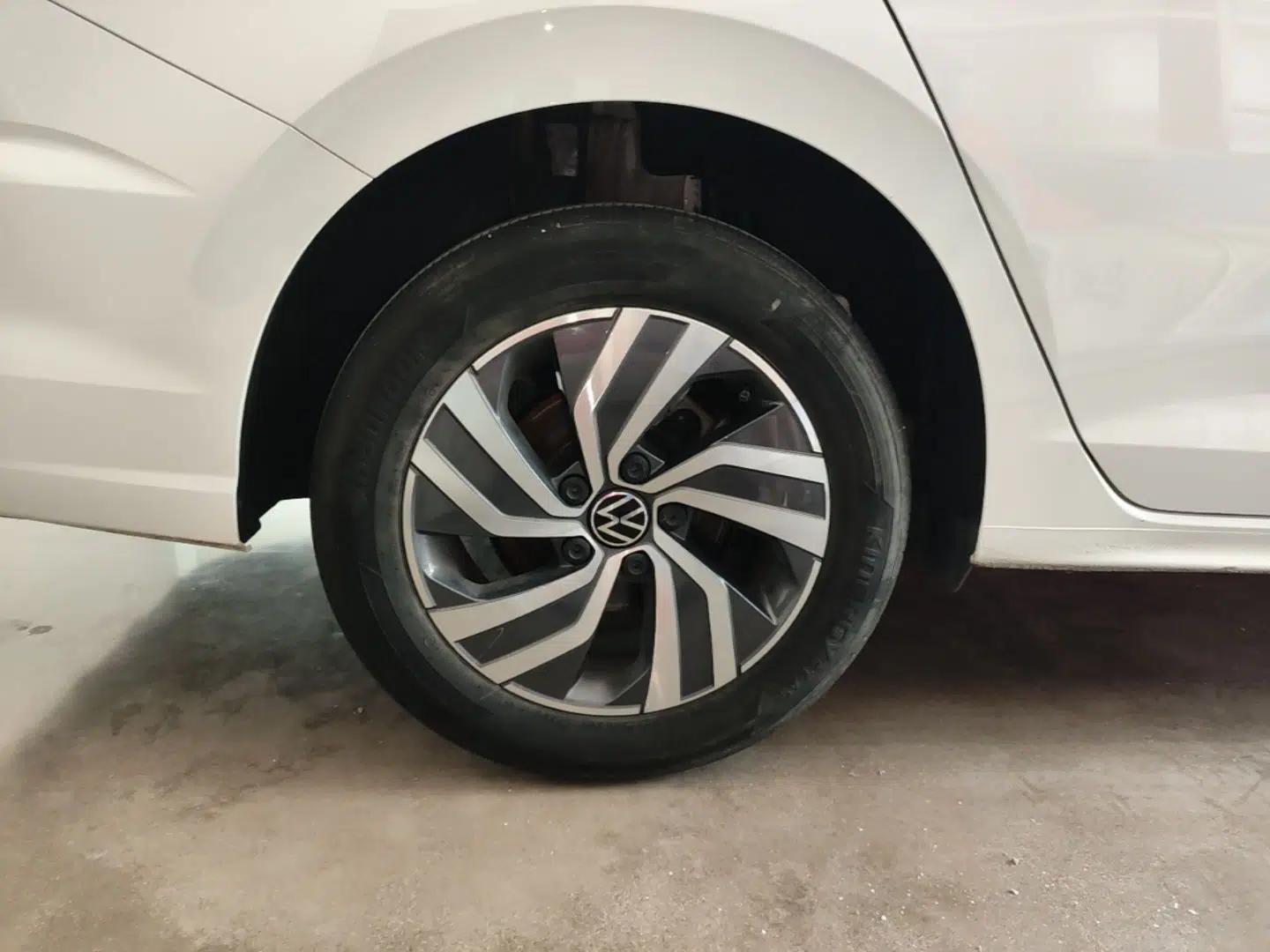 Volkswagen Bora 2024 200TSI DSG Joyful Drive Edition — миниатюра 11