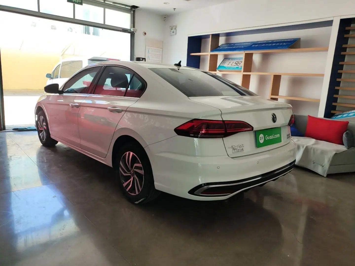 Volkswagen Bora 2024 200TSI DSG Joyful Drive Edition — миниатюра 4