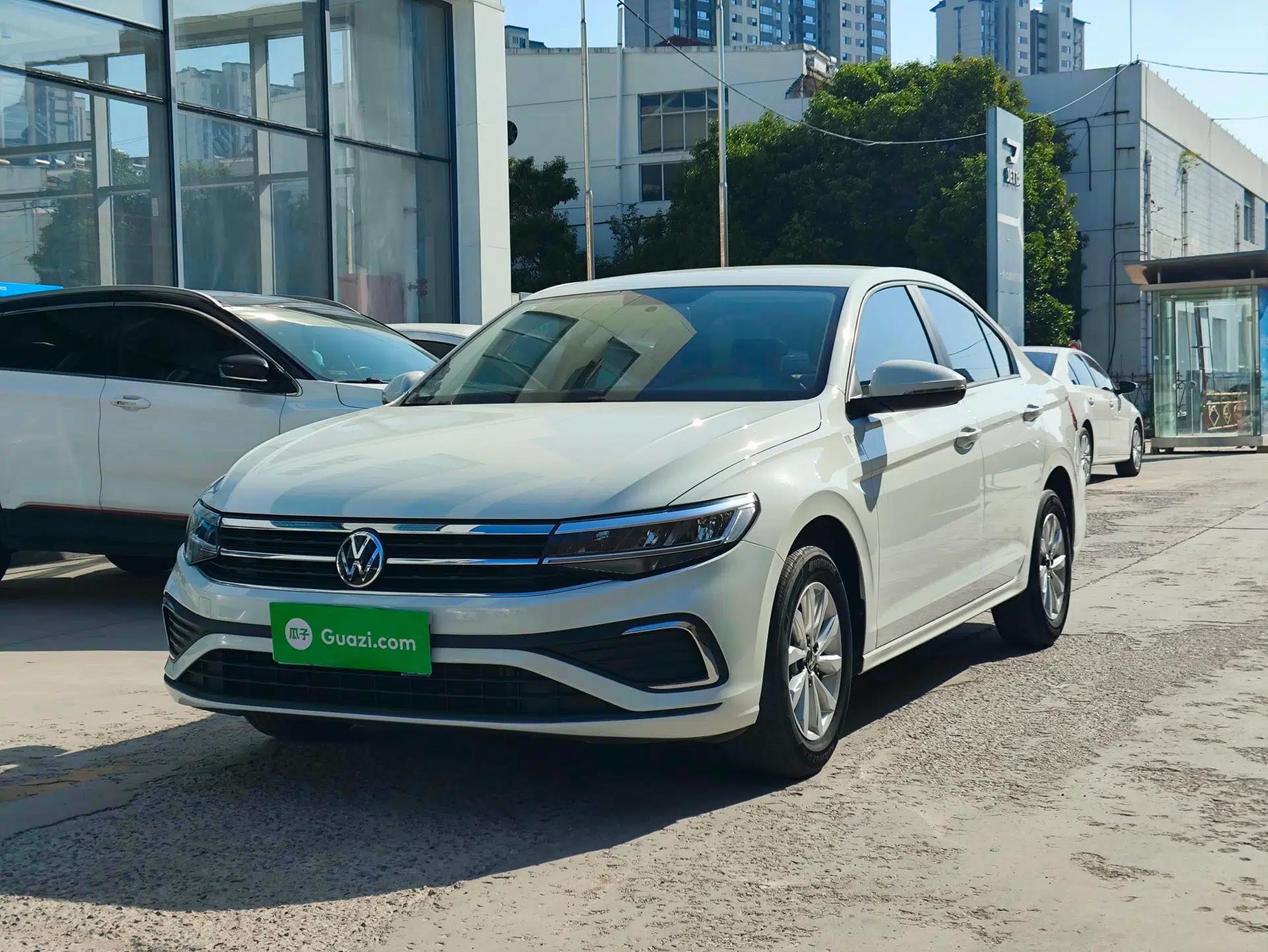 Volkswagen Bora 2024 200TSI DSG Comfort Edition — миниатюра 1