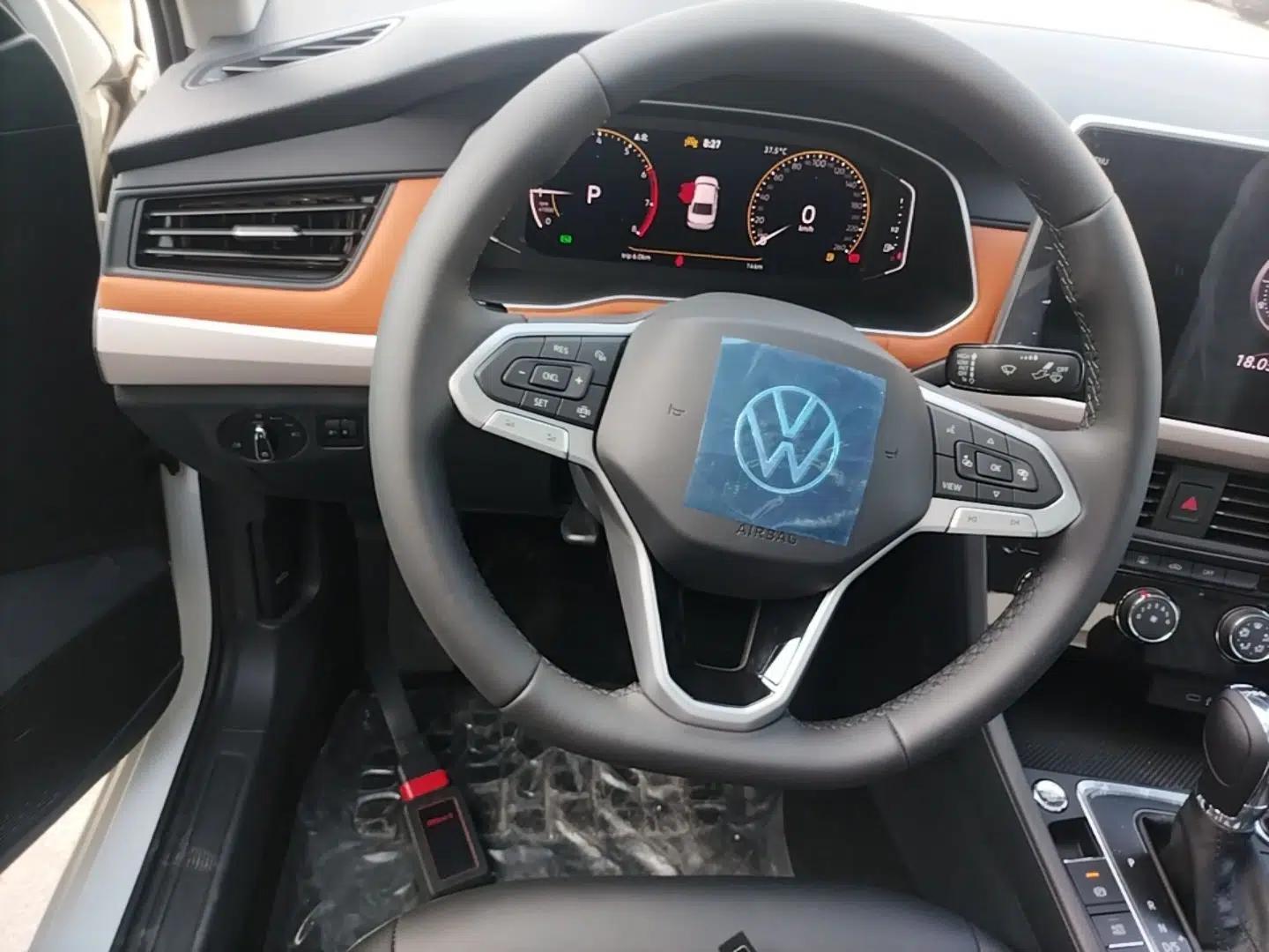 Volkswagen Bora 2025 200TSI DSG Enjoy PRO Edition — миниатюра 13