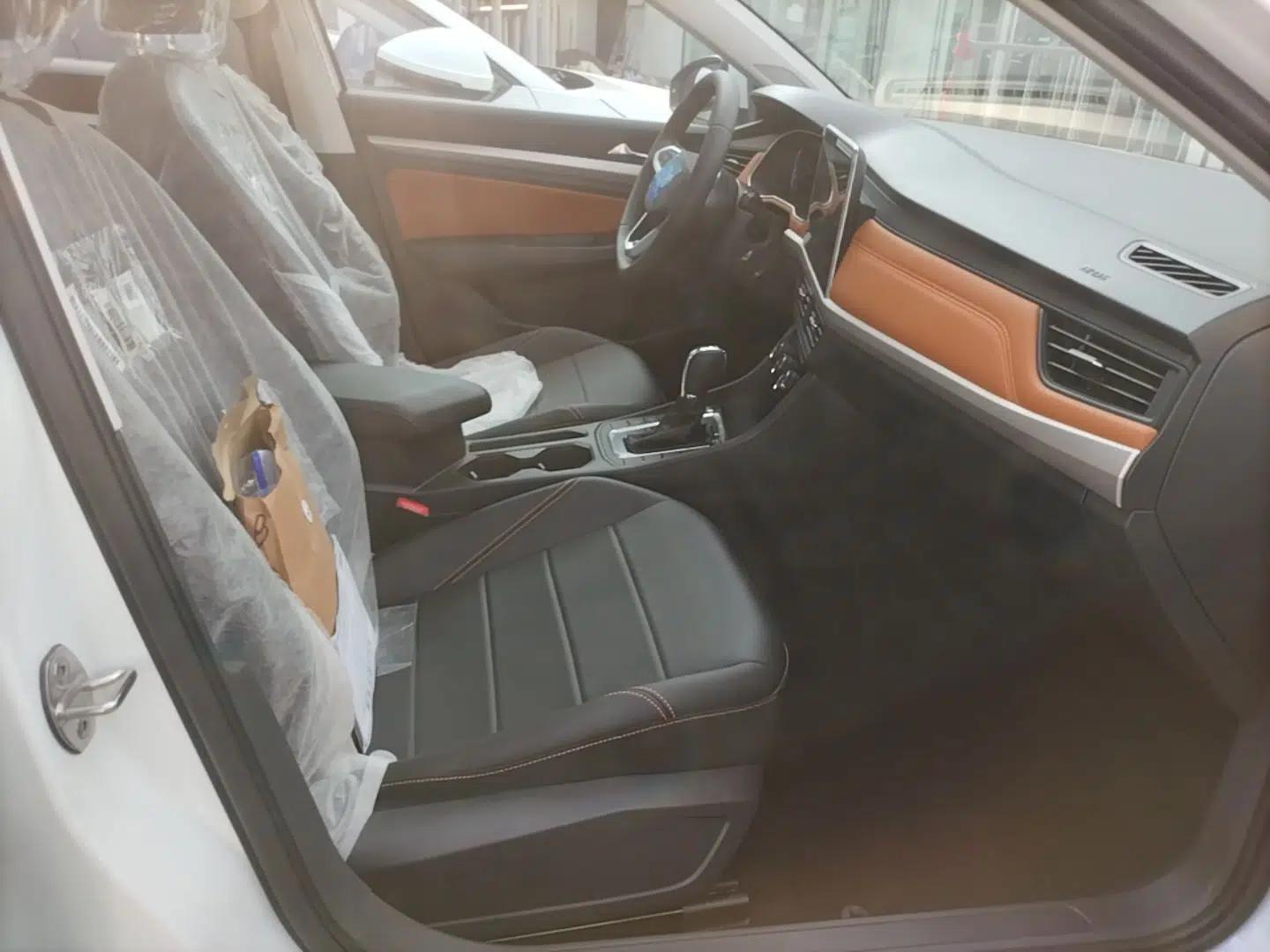 Volkswagen Bora 2025 200TSI DSG Enjoy PRO Edition — миниатюра 19