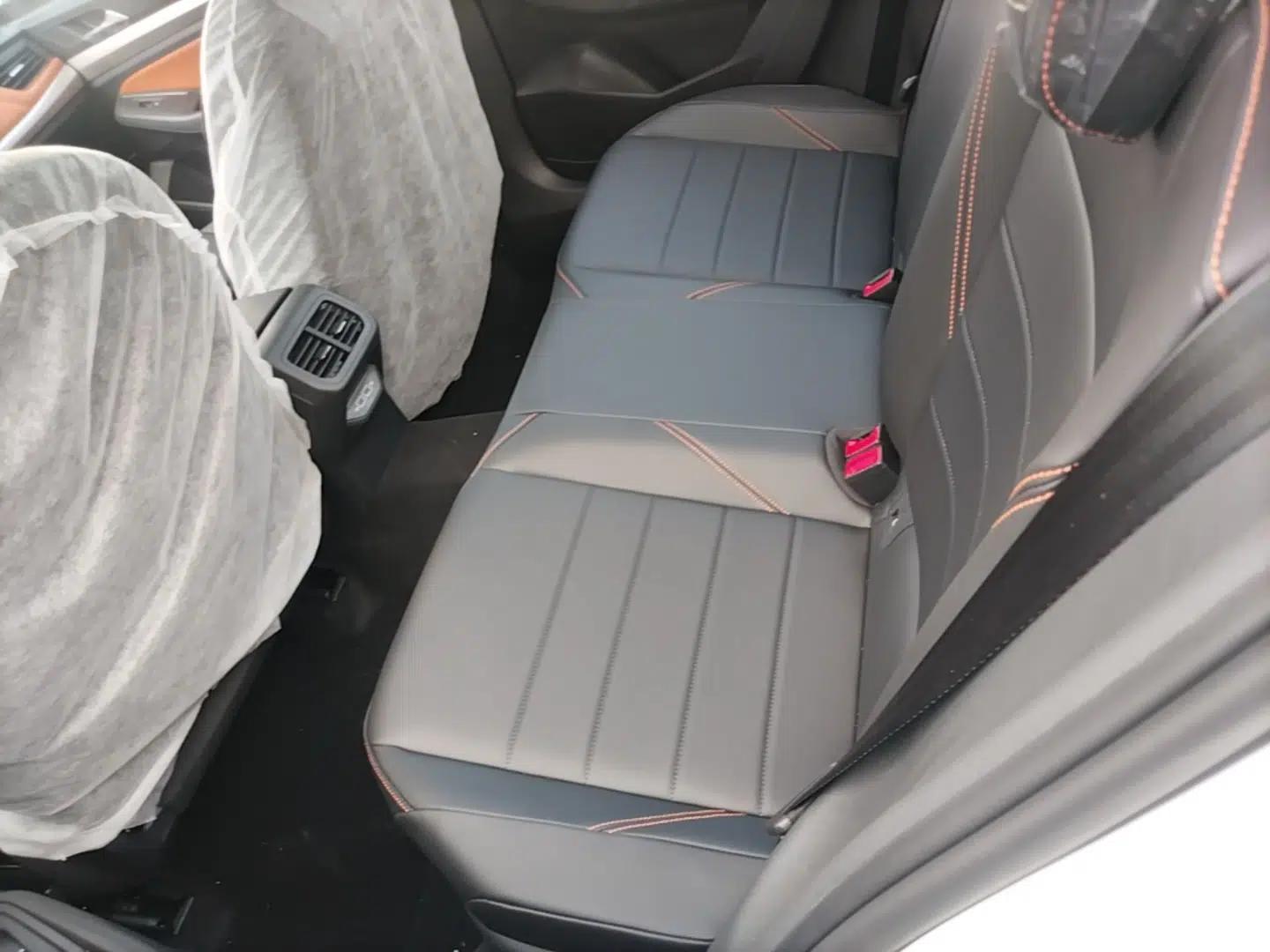 Volkswagen Bora 2025 200TSI DSG Enjoy PRO Edition — миниатюра 20