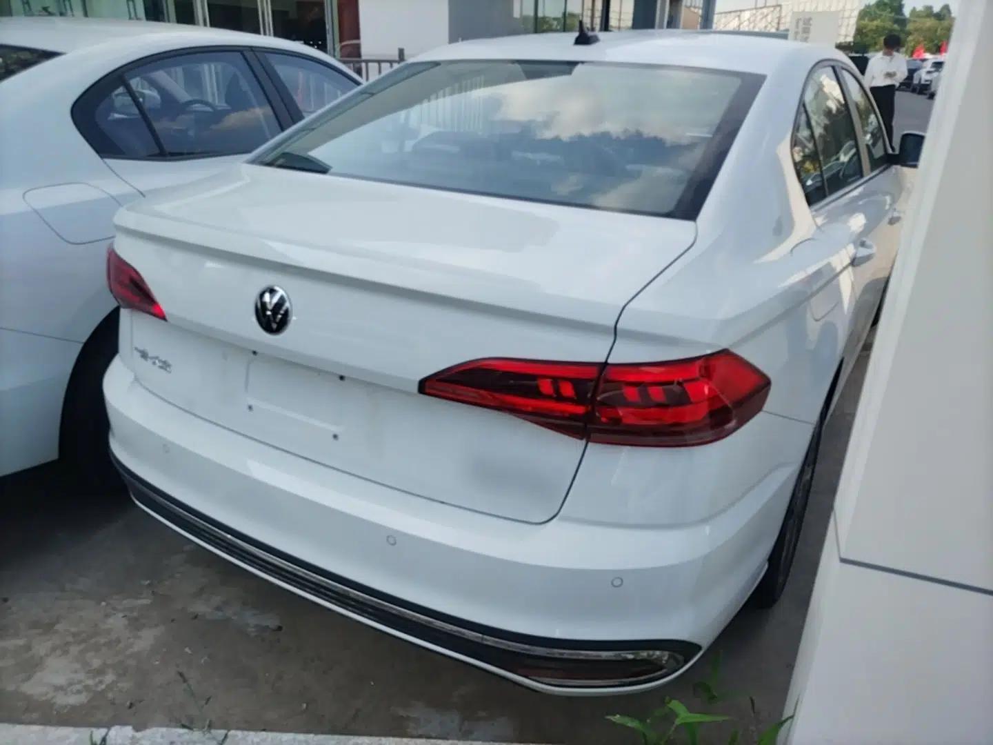 Volkswagen Bora 2025 200TSI DSG Enjoy PRO Edition — миниатюра 6