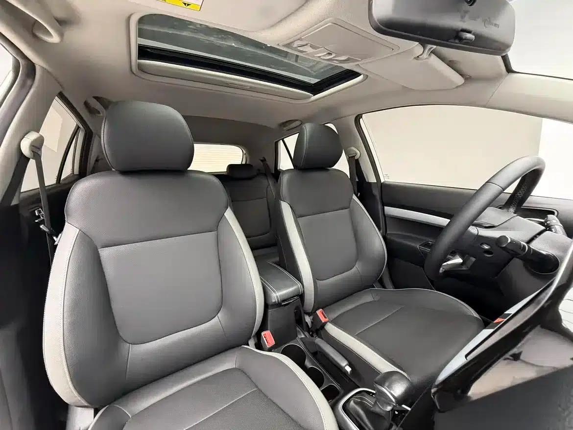 Kia K3 2021 1.4L CVT Sunroof Model — миниатюра 13