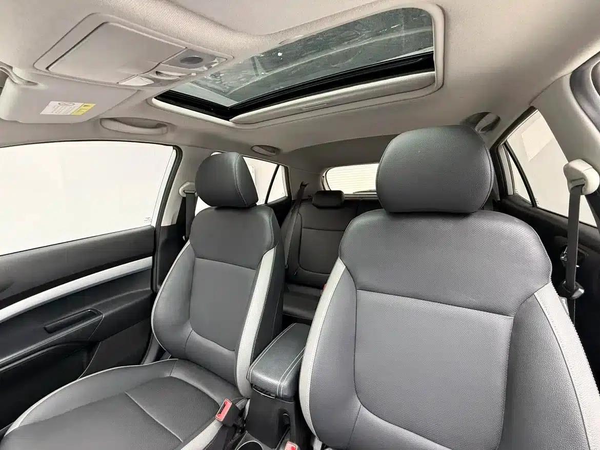 Kia K3 2021 1.4L CVT Sunroof Model — миниатюра 15