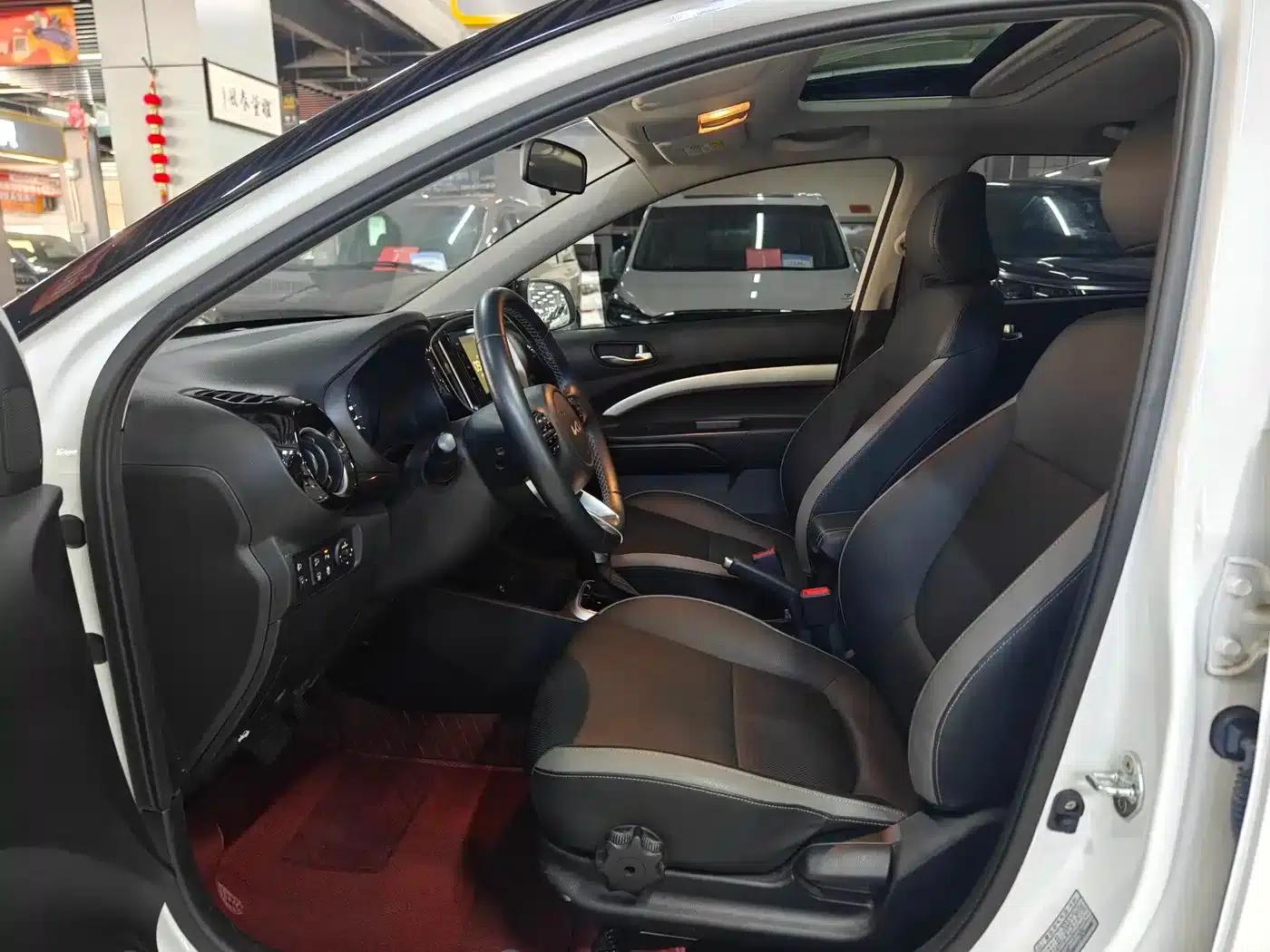 Kia K3 2021 1.4L CVT Sunroof Model — миниатюра 2