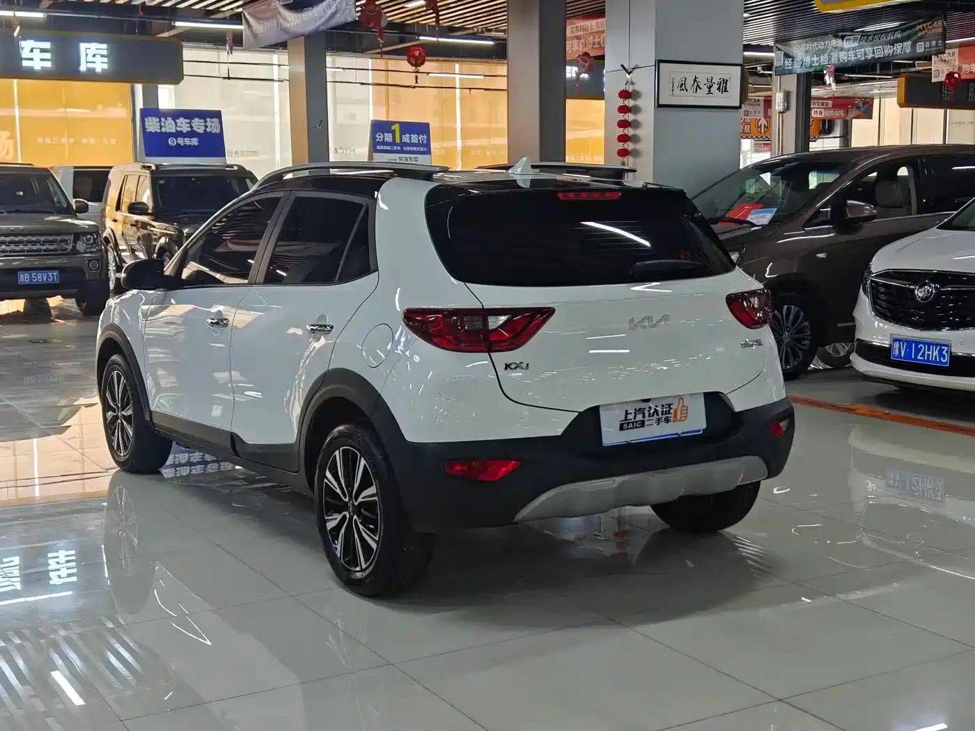 Kia K3 2021 1.4L CVT Sunroof Model — миниатюра 12