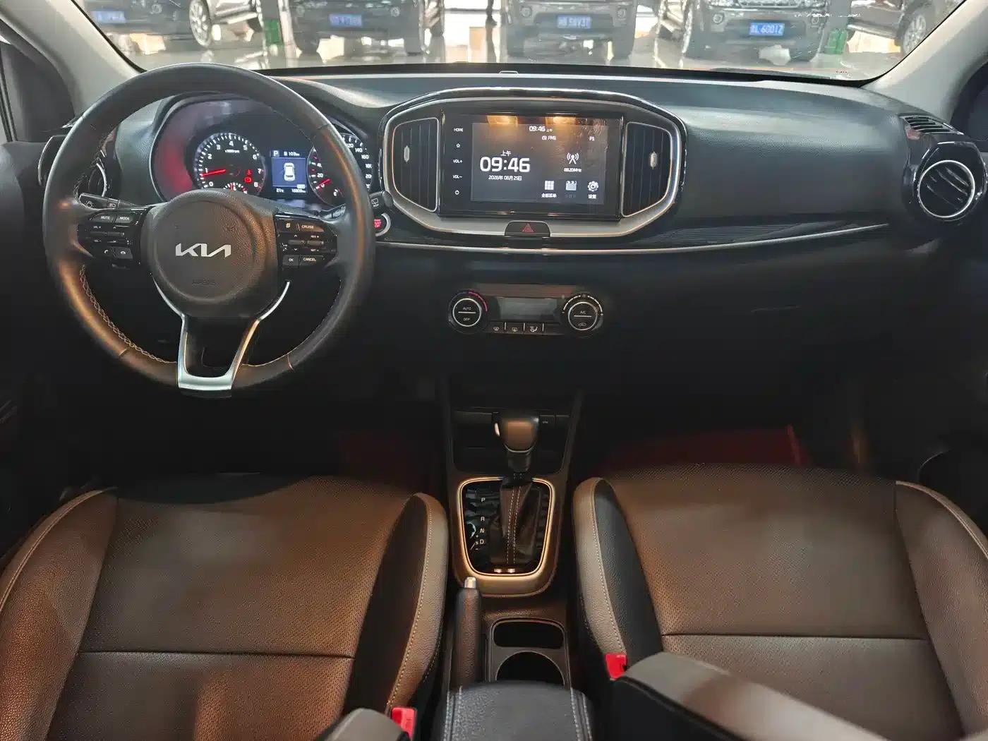 Kia K3 2021 1.4L CVT Sunroof Model — миниатюра 8
