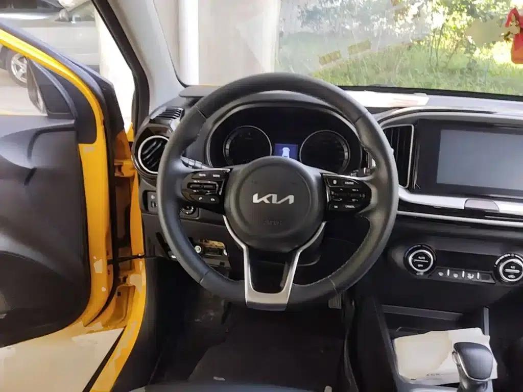 Kia K3 2021 1.4L CVT Enjoy Sunroof Edition — миниатюра 11
