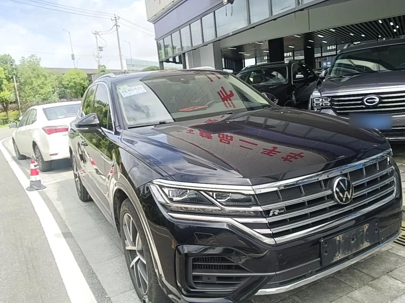 Volkswagen Touareg 2021 3.0 TSI Prestige Edition Classic Sport Package — миниатюра 12