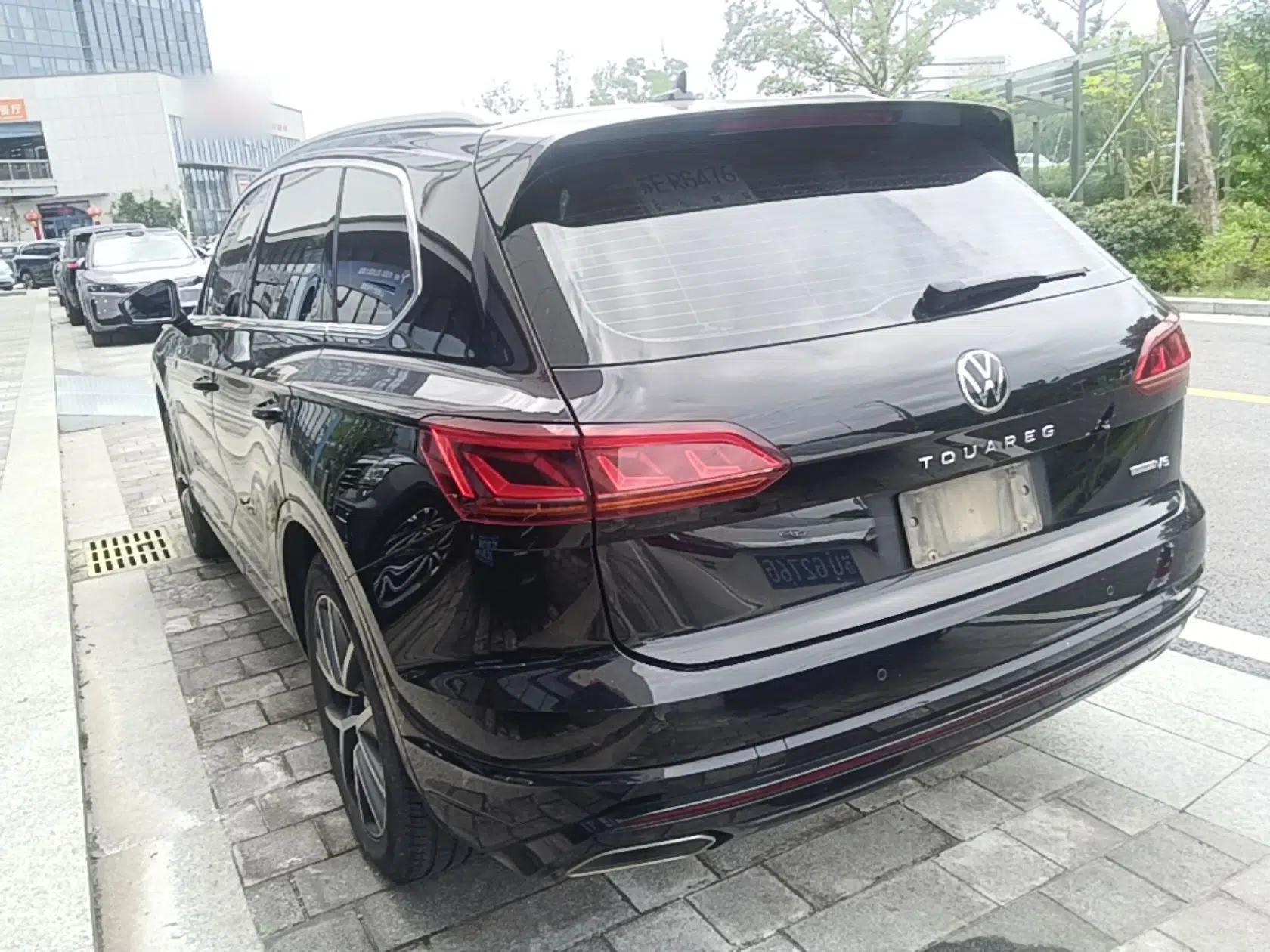 Volkswagen Touareg 2021 3.0 TSI Prestige Edition Classic Sport Package — миниатюра 13