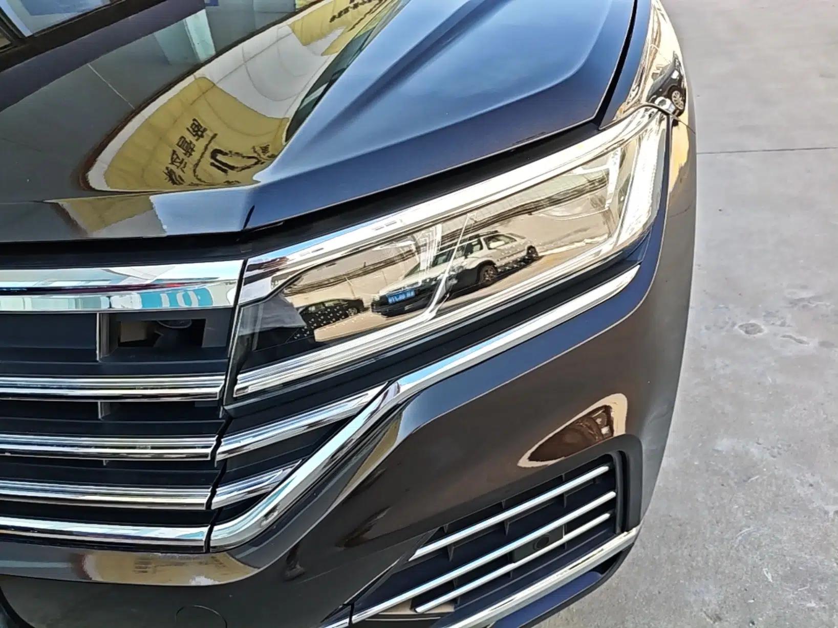 Volkswagen Touareg 2019 2.0 TSI Ruiyi Edition China V Standard — миниатюра 8