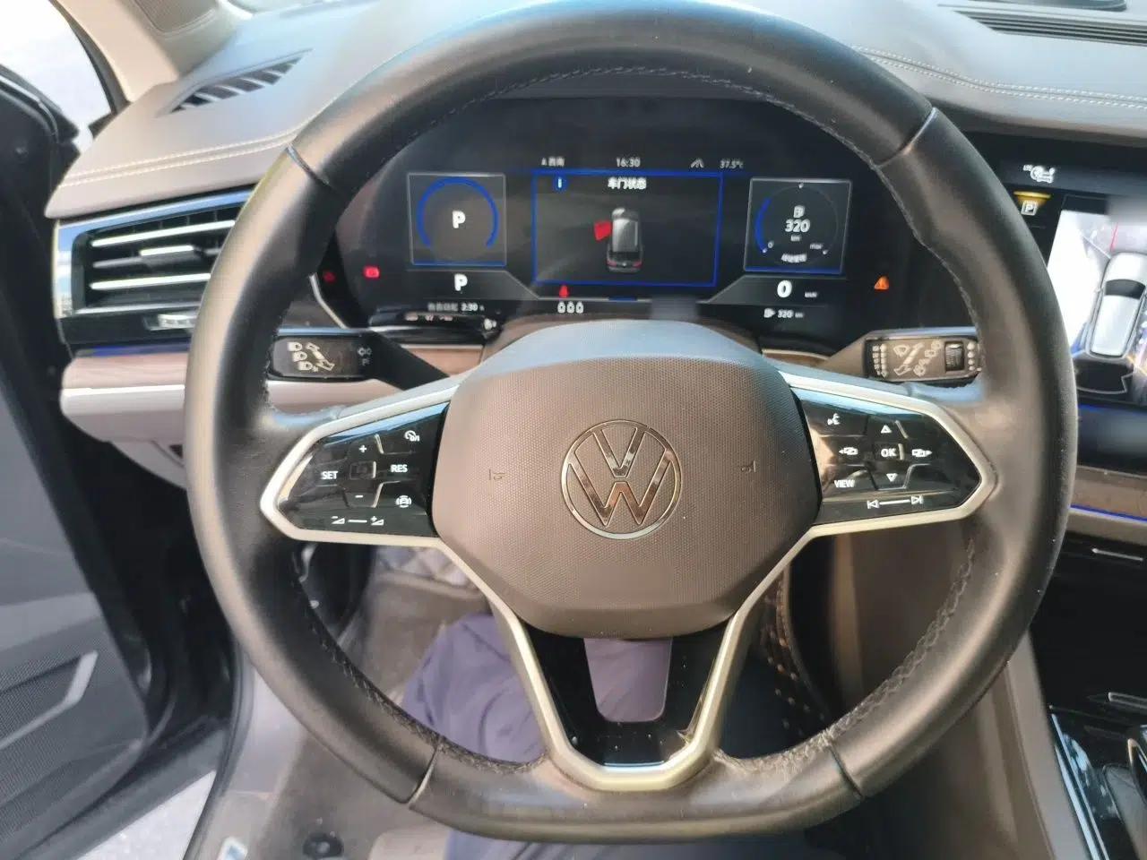 Volkswagen Touareg 2022 2.0 TSI RuiShang Edition — миниатюра 10