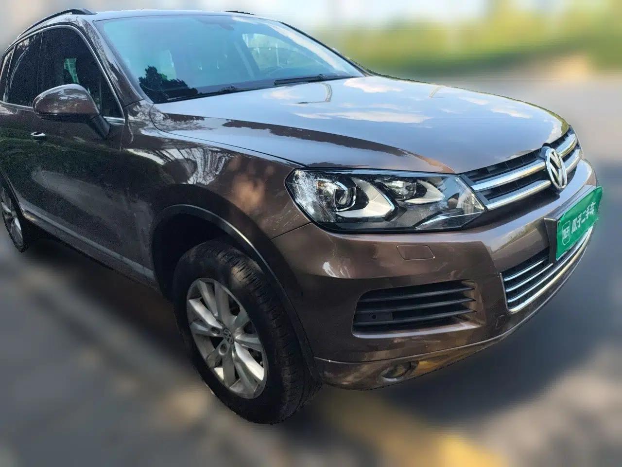 Volkswagen Touareg 2011 3.0 TSI High-End Version — миниатюра 3