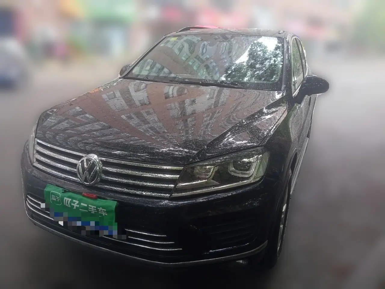 Volkswagen Touareg 2011 3.0 TSI Luxury Edition — миниатюра 1