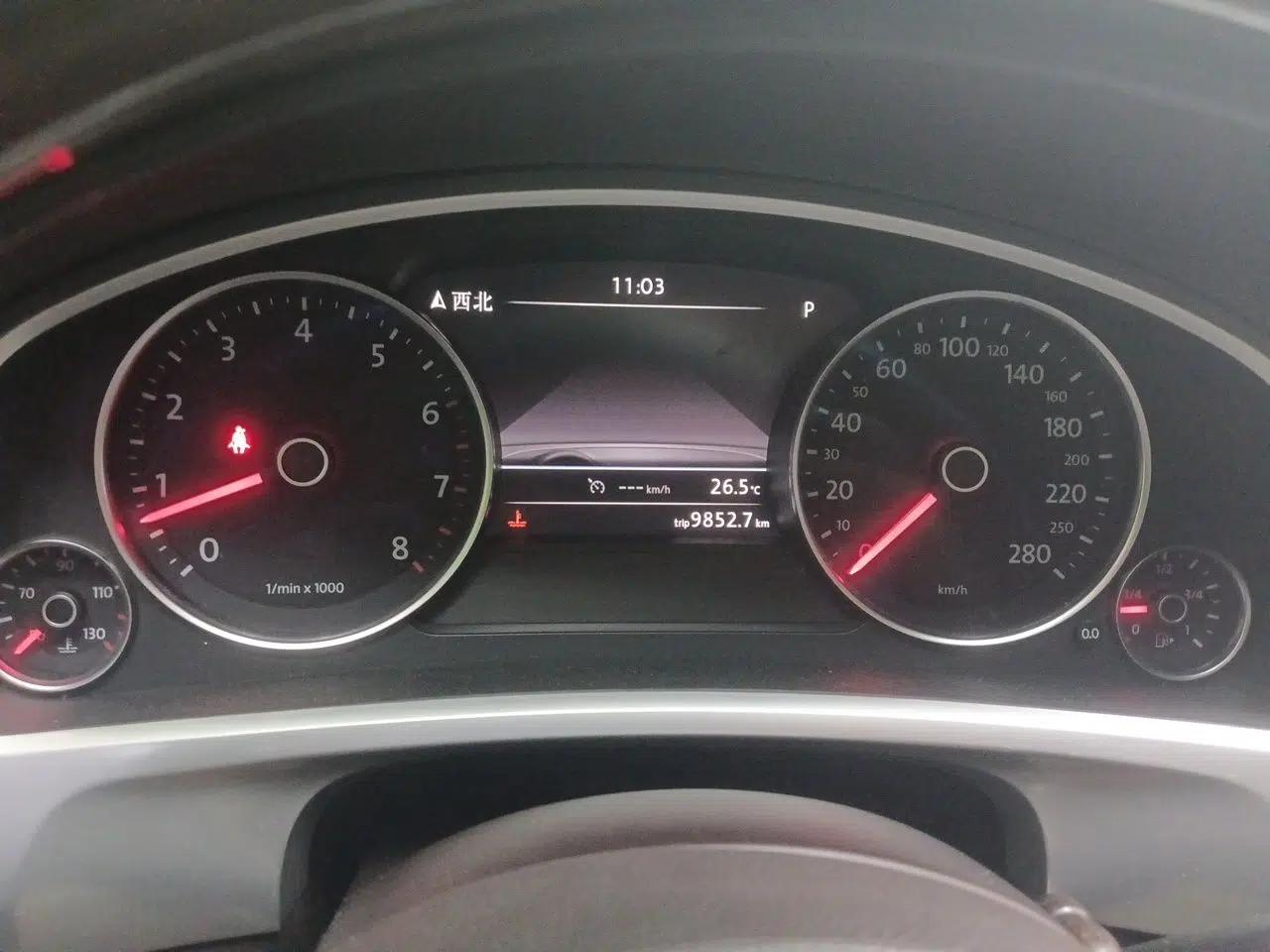 Volkswagen Touareg 2011 3.0 TSI Luxury Edition — миниатюра 11