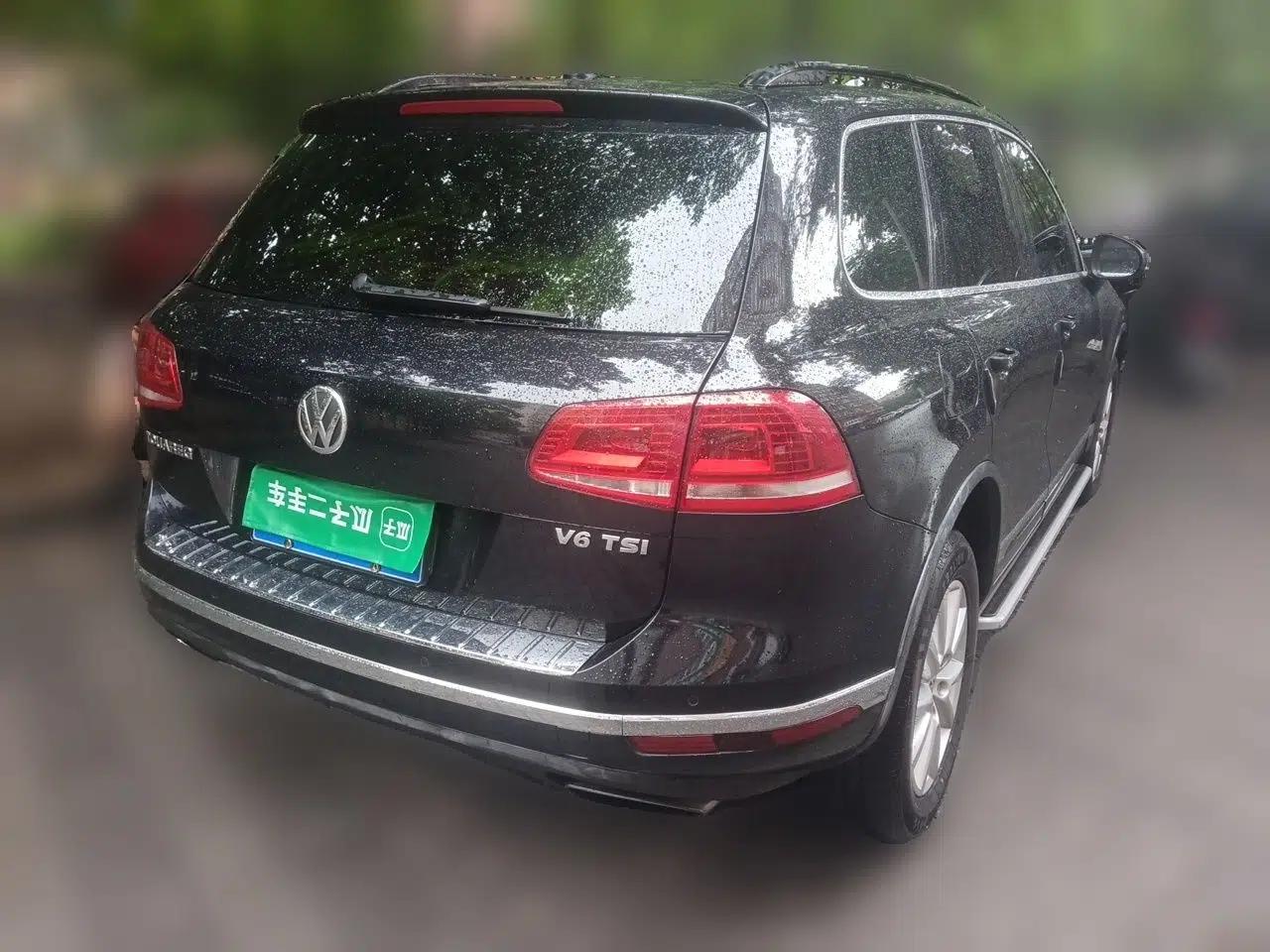 Volkswagen Touareg 2011 3.0 TSI Luxury Edition — миниатюра 6