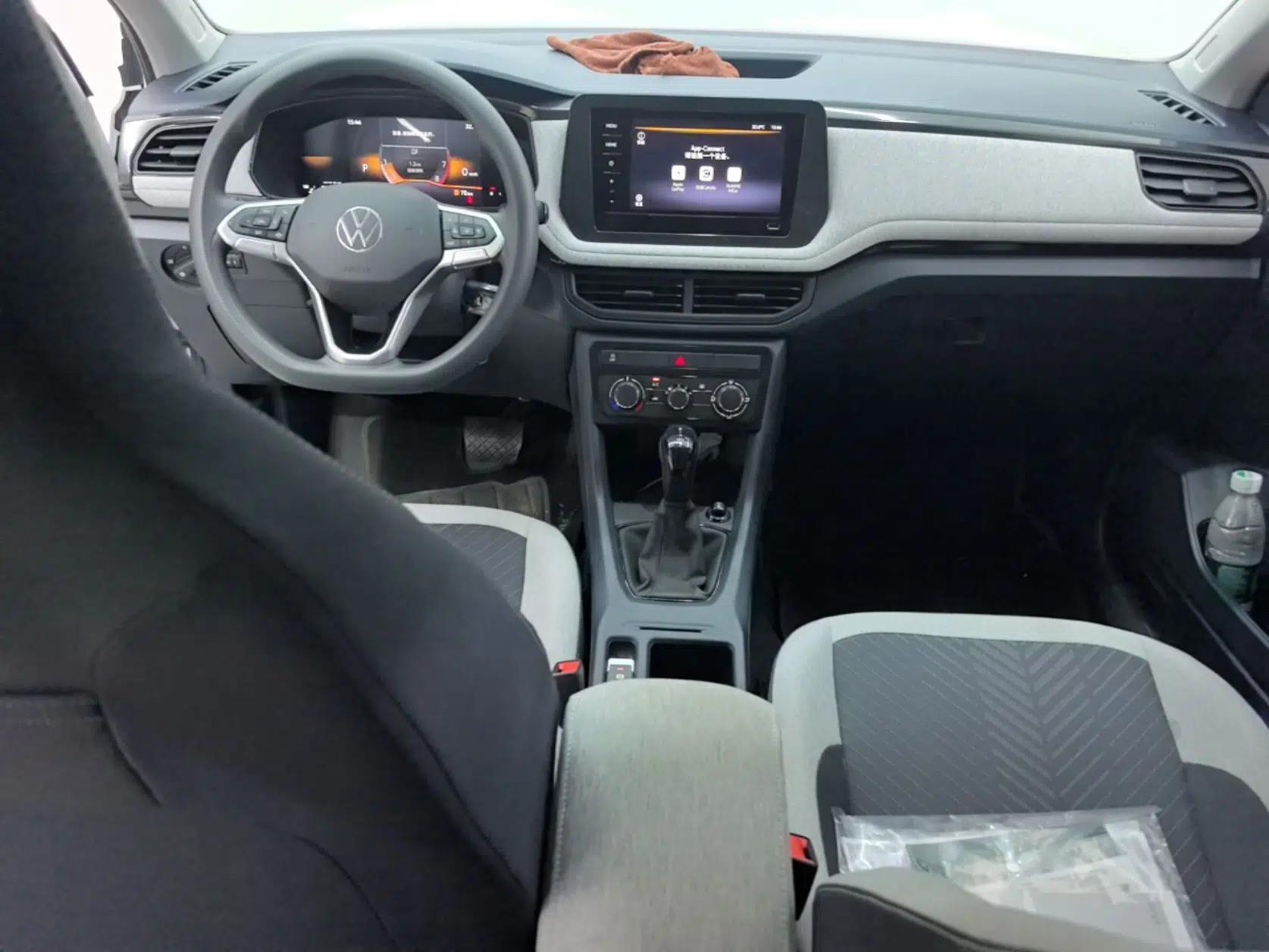Volkswagen Tharu 2026 Model Xinrui 1.5L Rujin Edition — миниатюра 12