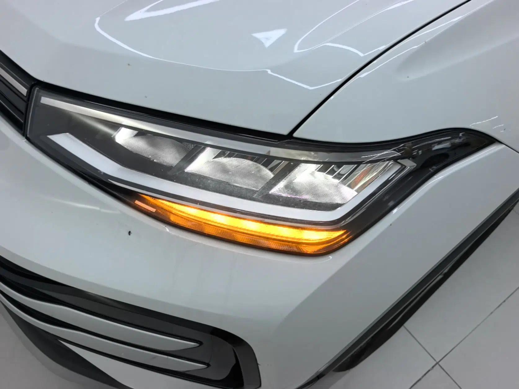 Volkswagen Tharu 2026 Model Xinrui 1.5L Rujin Edition — миниатюра 8