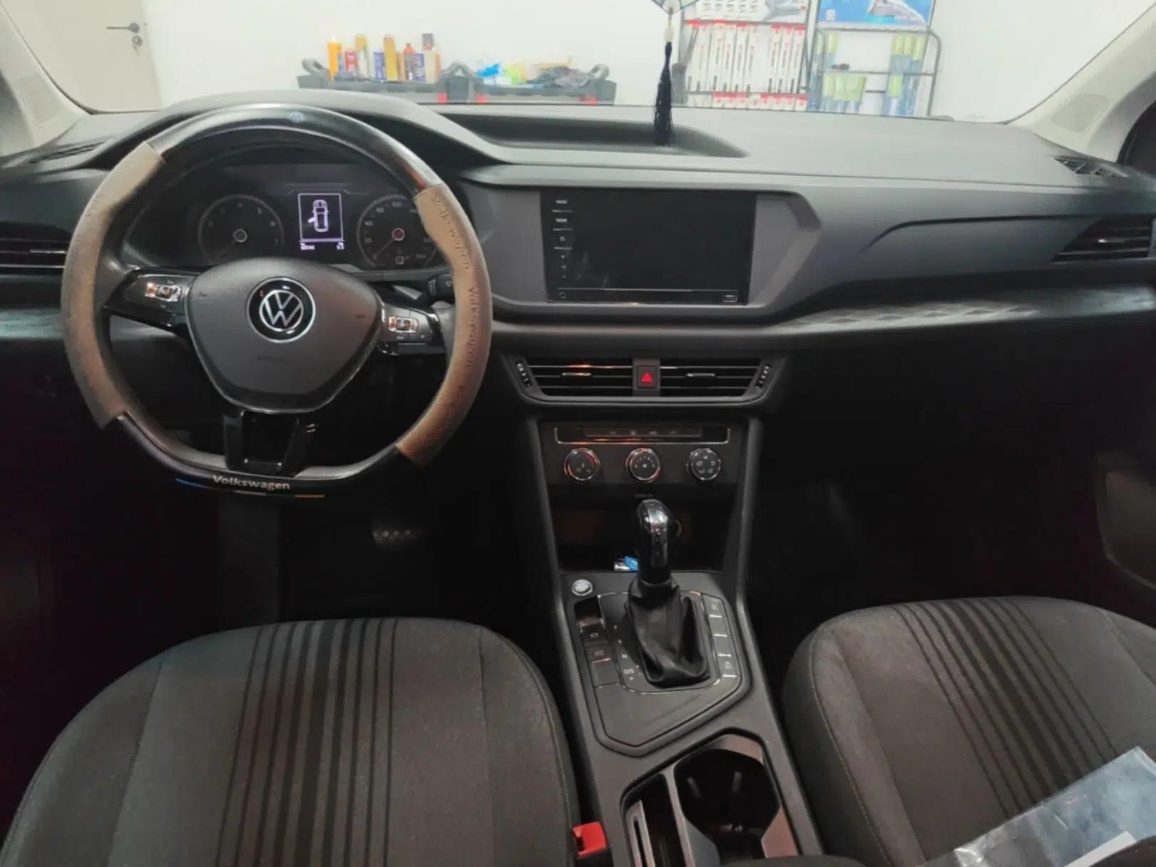 Volkswagen Tharu 2021 280TSI Two-Wheel Drive Trend Edition — миниатюра 17