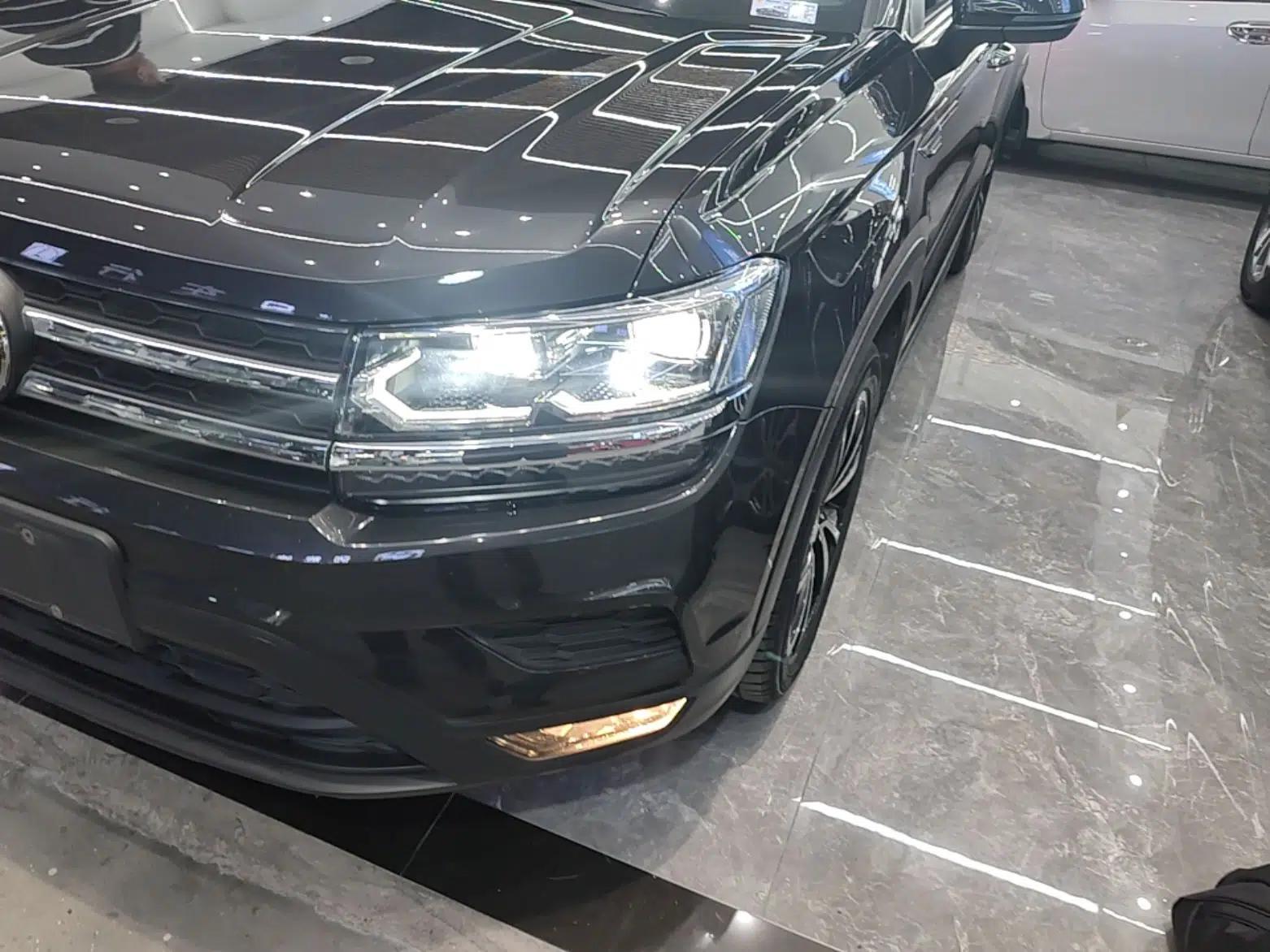 Volkswagen Tharu 2022 280TSI Two-Wheel-Drive Luxury Edition — миниатюра 8