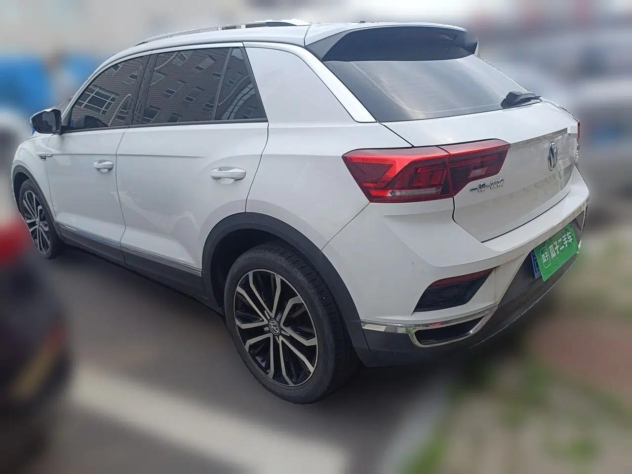 Volkswagen T-ROC 2019 280TSI DSG Four-Wheel Drive Luxury Version China V Standard — миниатюра 4