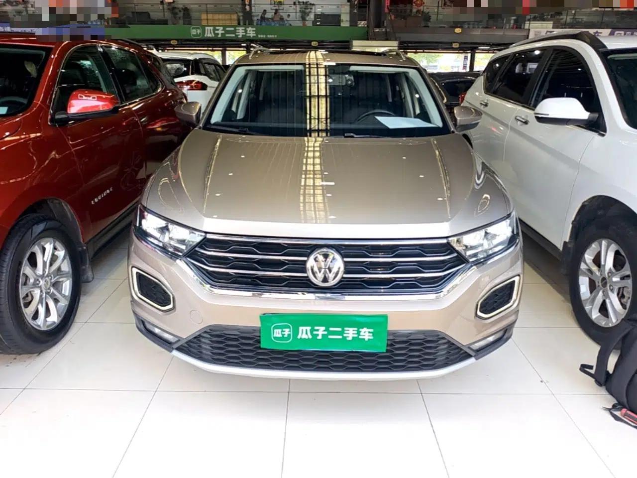 Volkswagen T-ROC 2020 280TSI DSG Two-Wheel Drive Comfort Version — миниатюра 2