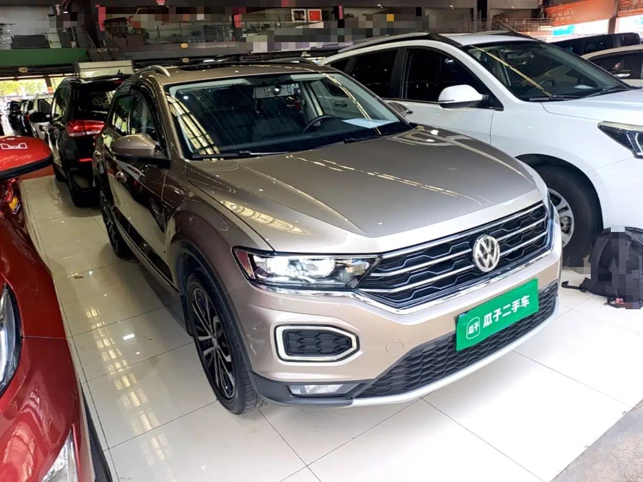 Volkswagen T-ROC 2020 280TSI DSG Two-Wheel Drive Comfort Version — миниатюра 3