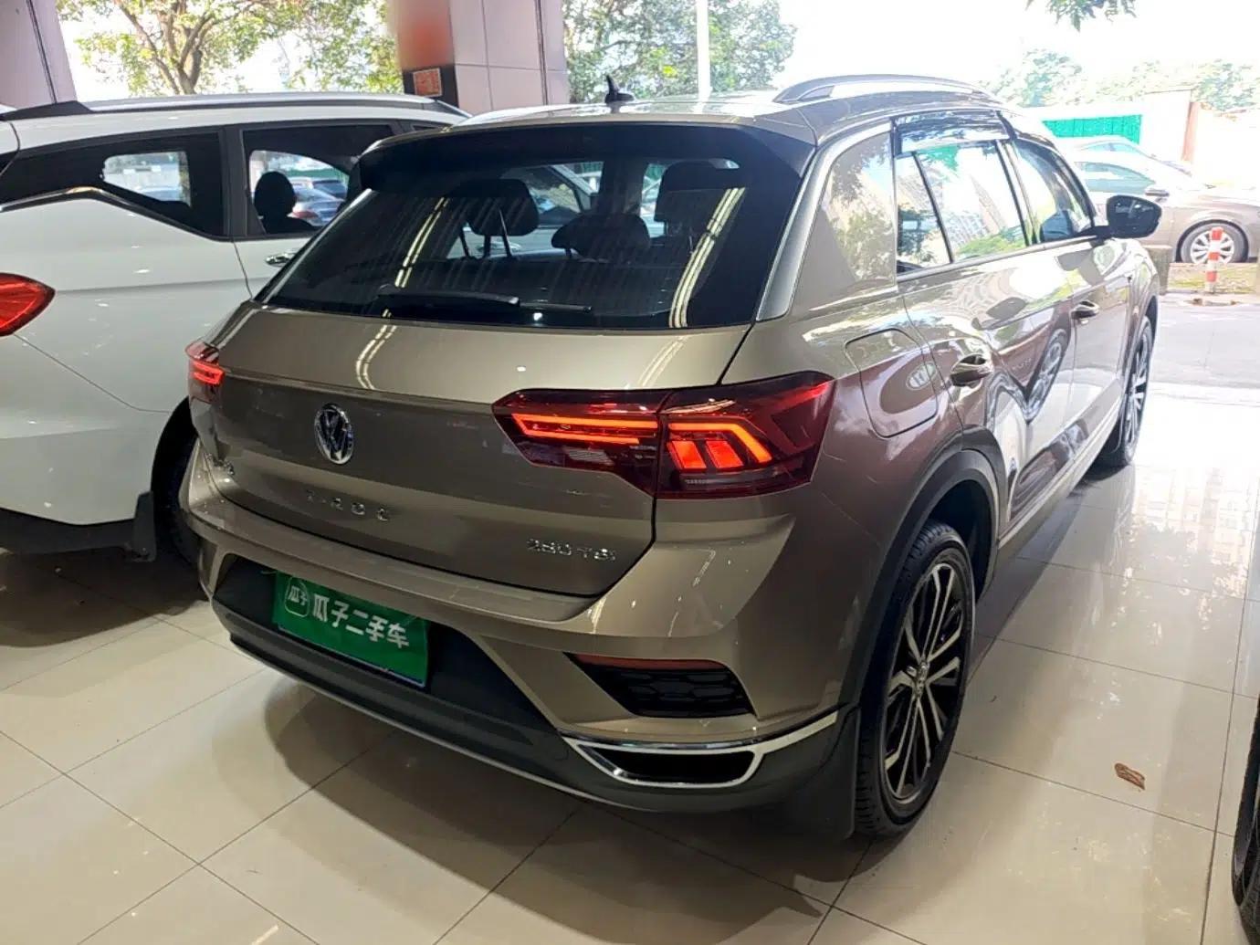 Volkswagen T-ROC 2020 280TSI DSG Two-Wheel Drive Comfort Version — миниатюра 6