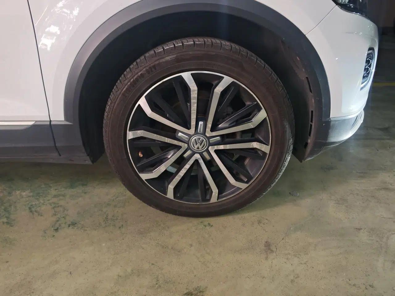 Volkswagen T-ROC 2019 280TSI DSG Two-Wheel Drive Comfort Version China VI Standard — миниатюра 8